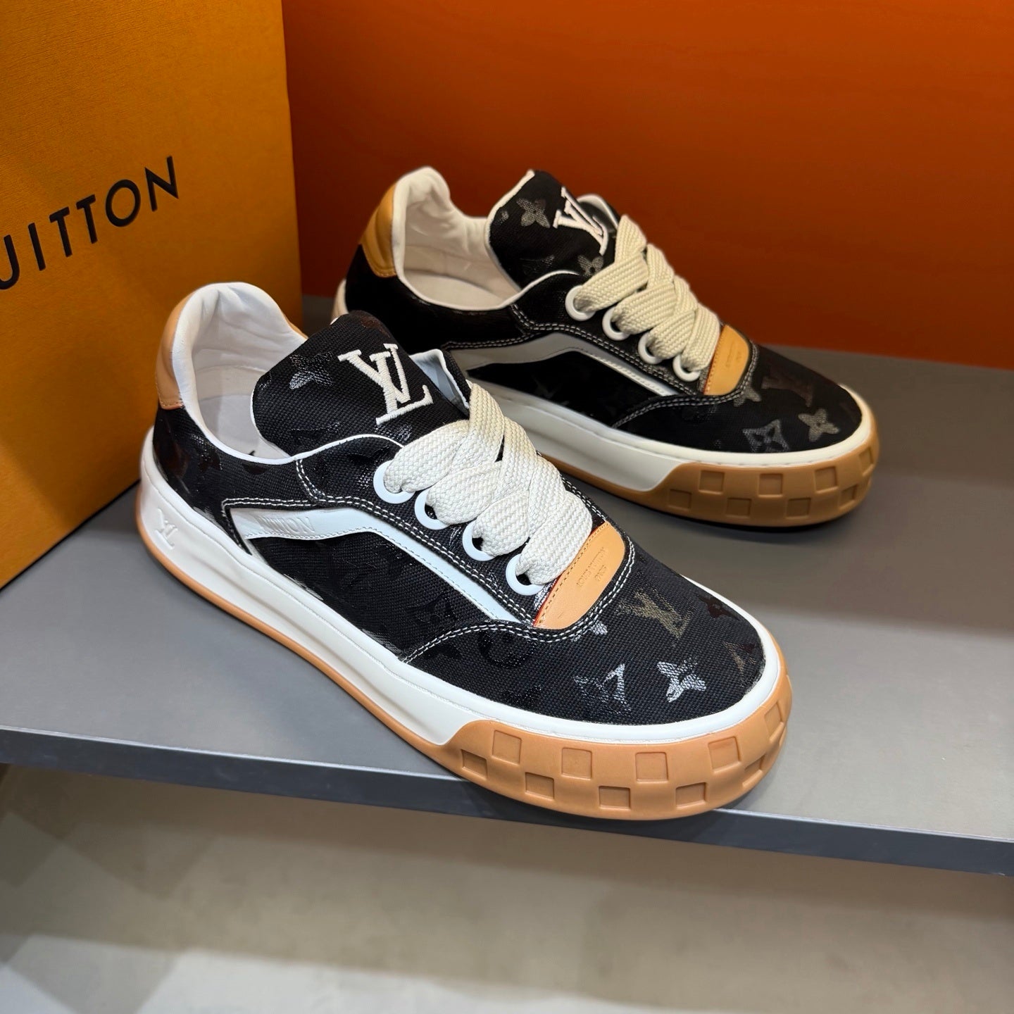 Designer Sneakers Shoes – Sneakers Shoes, Lifestyle Latest Sneakers, Men’s Casual Shoes