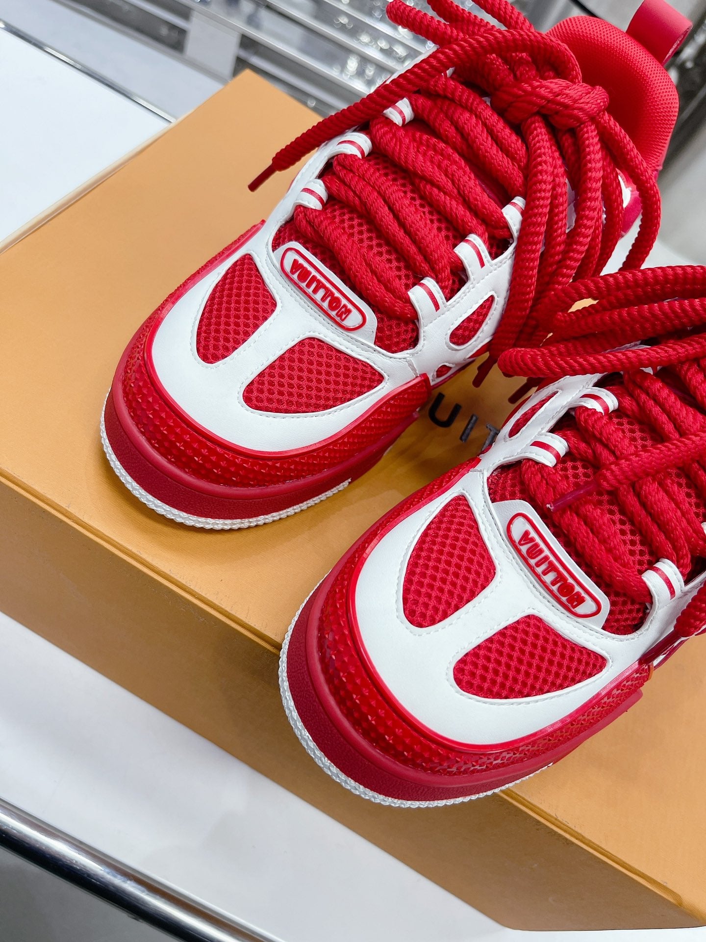 Louis Vuitton LV Trainer Sneakers for Men and Women – Premium Leather Designer Shoes
