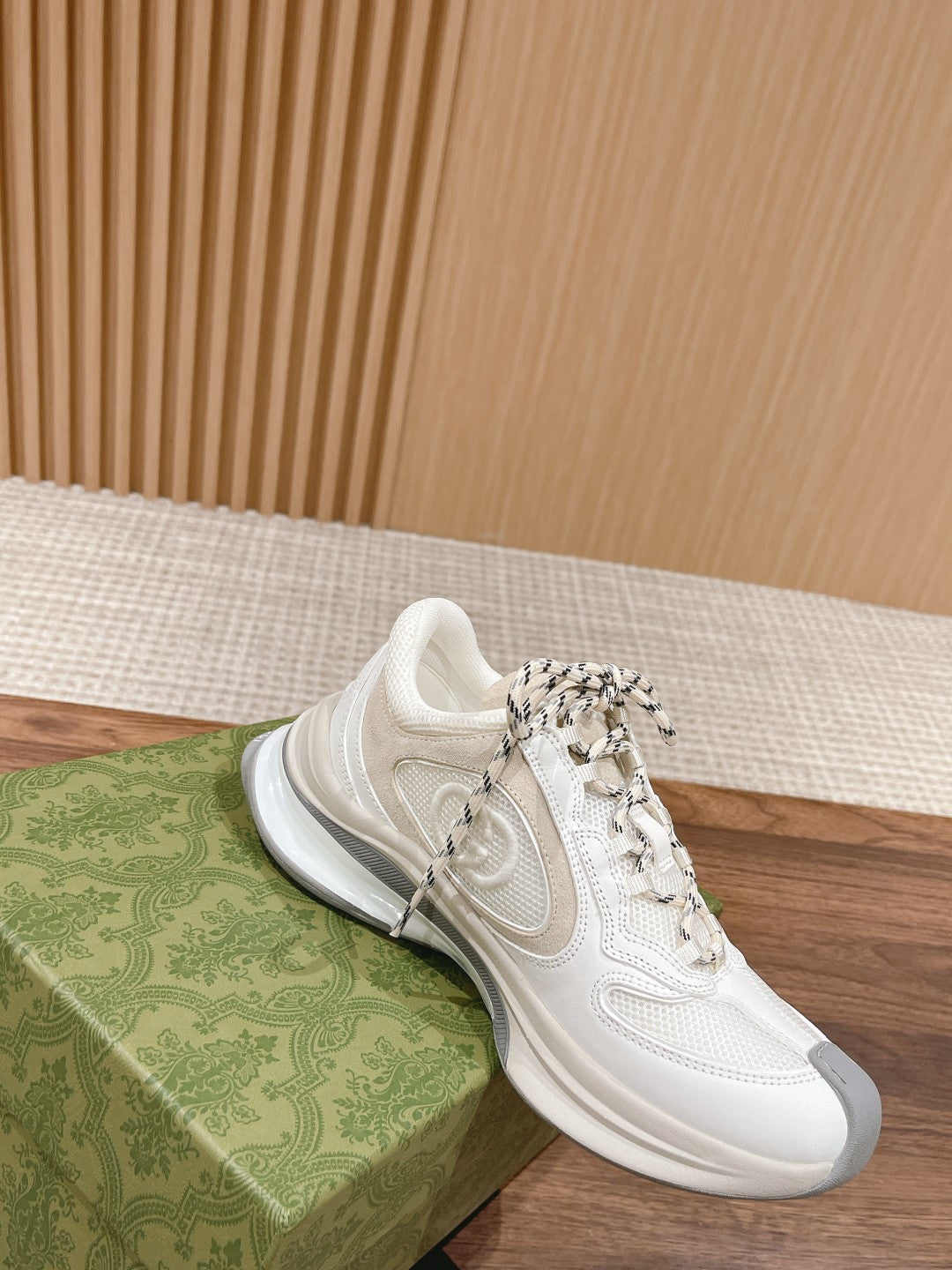 Designer Sneakers Shoes – Lifestyle Sneakers, Latest Sneakers