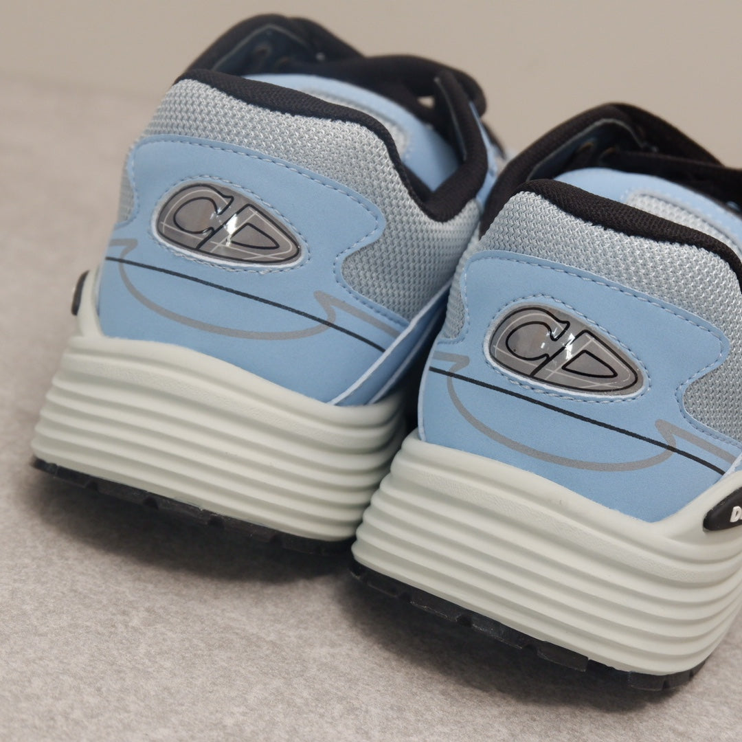 Designer Sneakers Shoes – Lifestyle Sneakers, Latest Sneakers