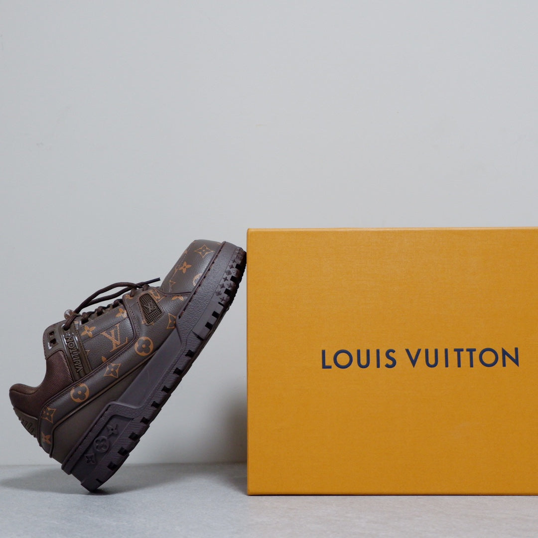 Designer Sneakers Shoes – Lifestyle Sneakers, Latest Sneakers
