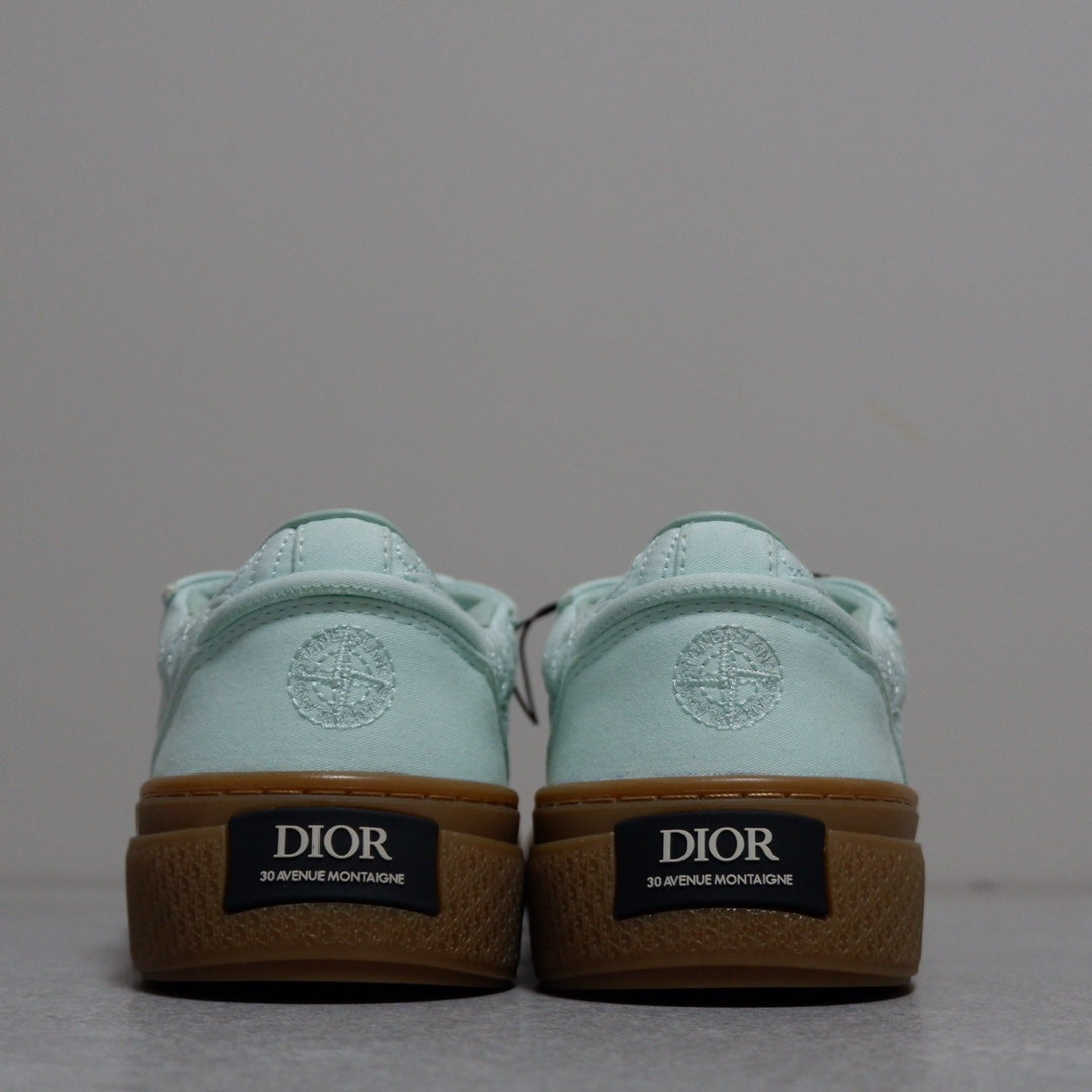 Designer Sneakers Shoes – Lifestyle Sneakers, Latest Sneakers