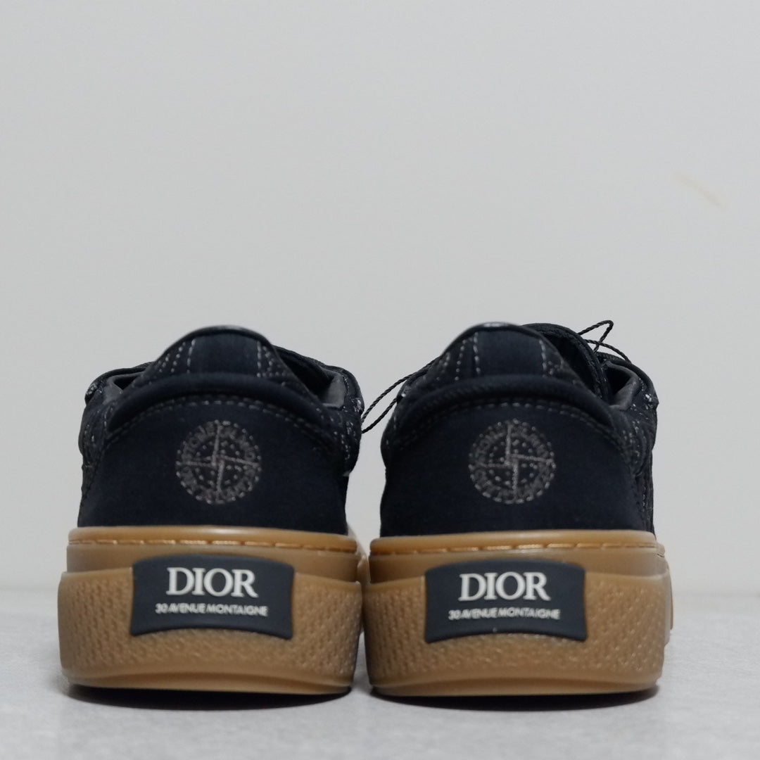 Designer Sneakers Shoes – Lifestyle Sneakers, Latest Sneakers