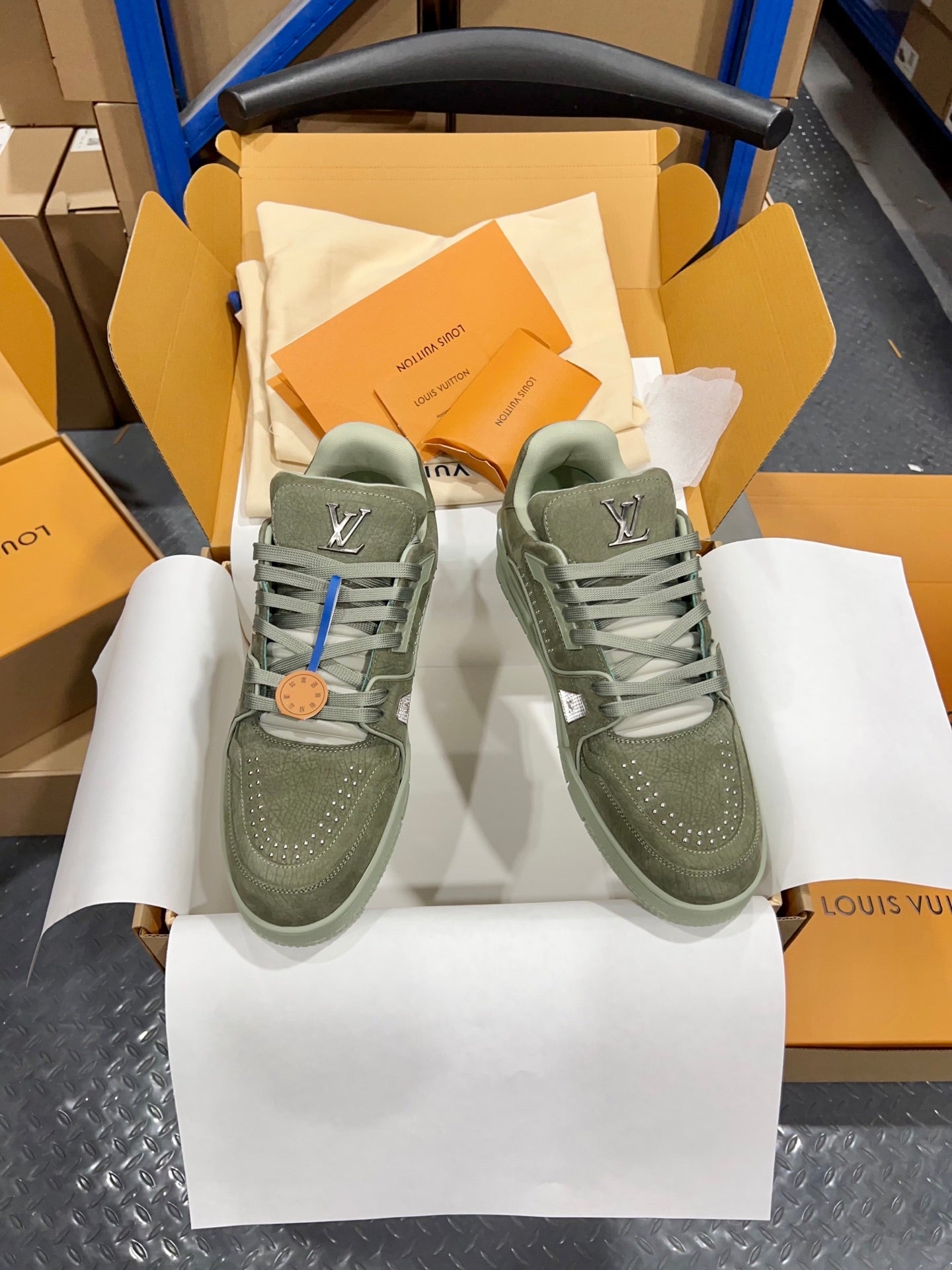 Designer Sneakers Shoes – Sneakers Shoes, Lifestyle Running Shoes, Latest Sneaker