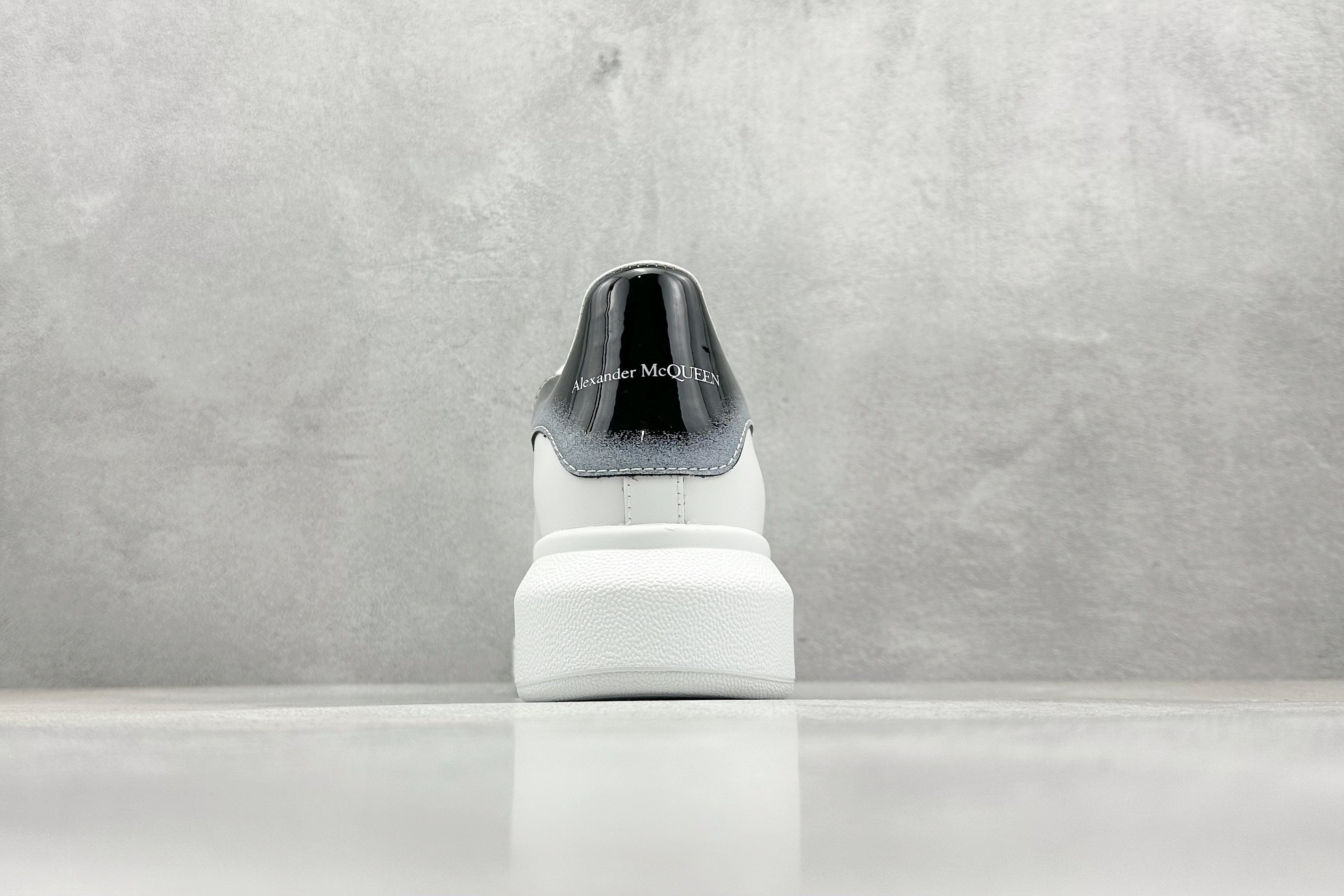 Designer Sneakers Shoes – Lifestyle Sneakers, Latest Sneakers