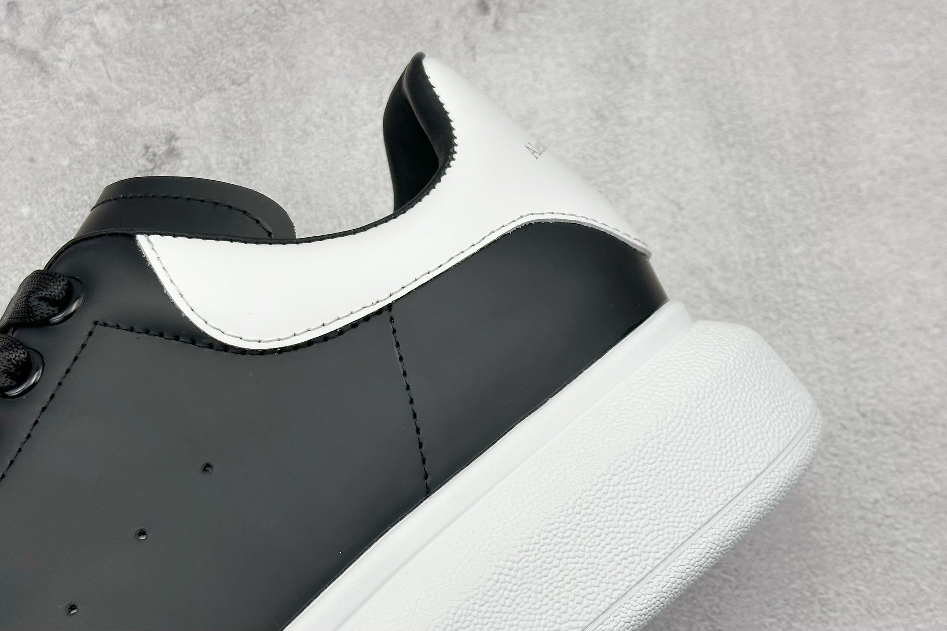 Designer Sneakers Shoes – Lifestyle Sneakers, Latest Sneakers