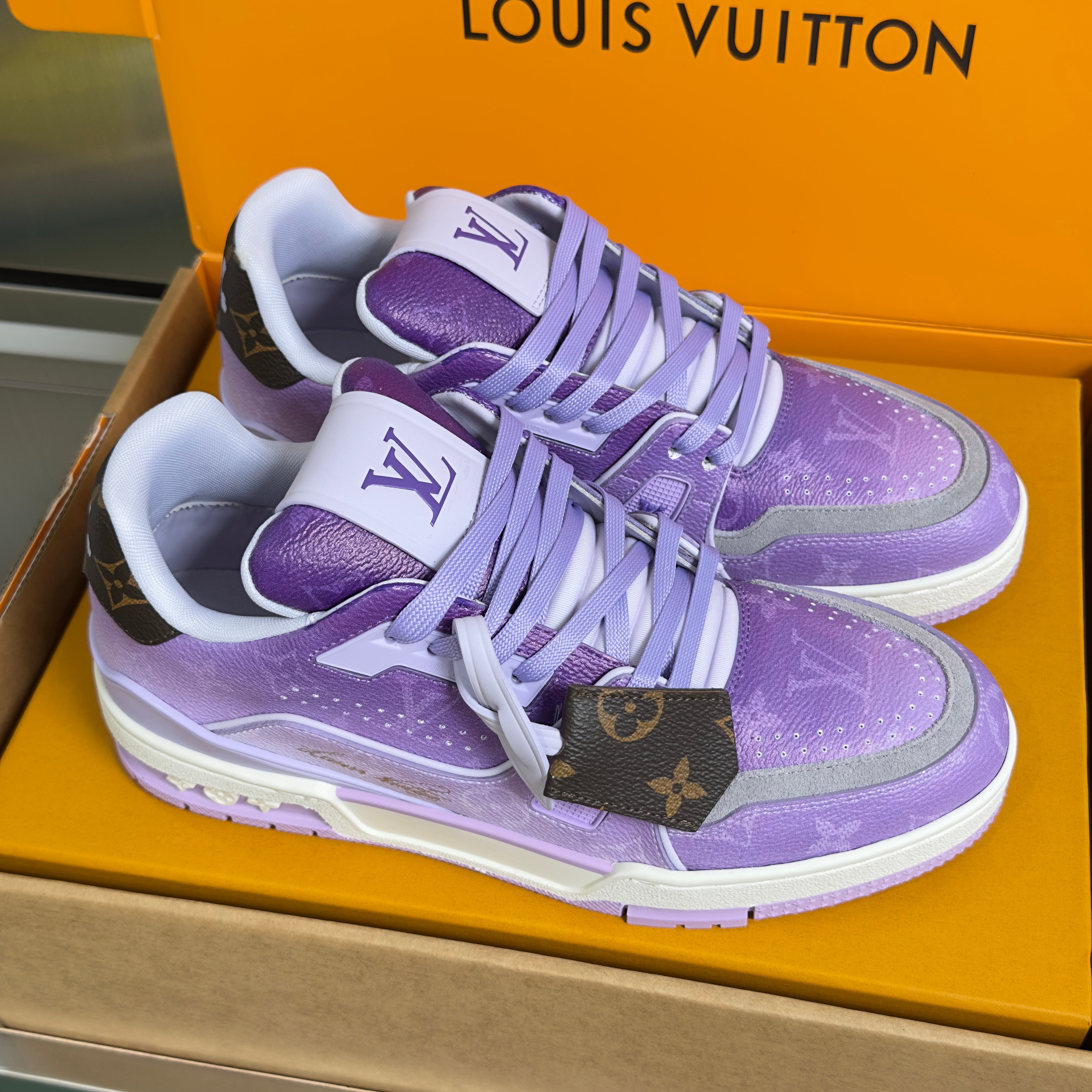 Louis Vuitton LV Trainer Sneakers for Men and Women – Premium Leather Designer Shoes