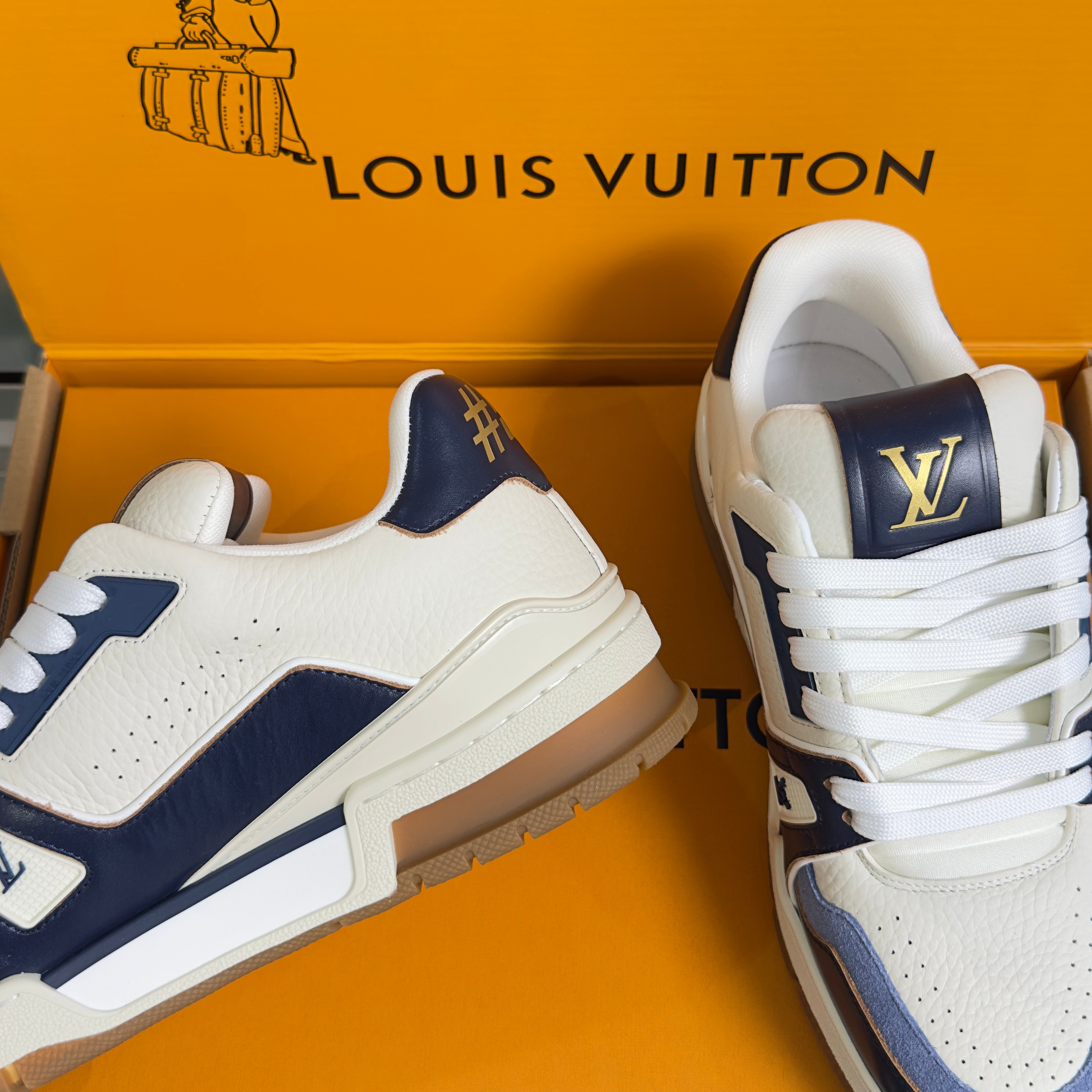 Louis Vuitton LV Trainer Sneakers for Men and Women – Premium Leather Designer Shoes