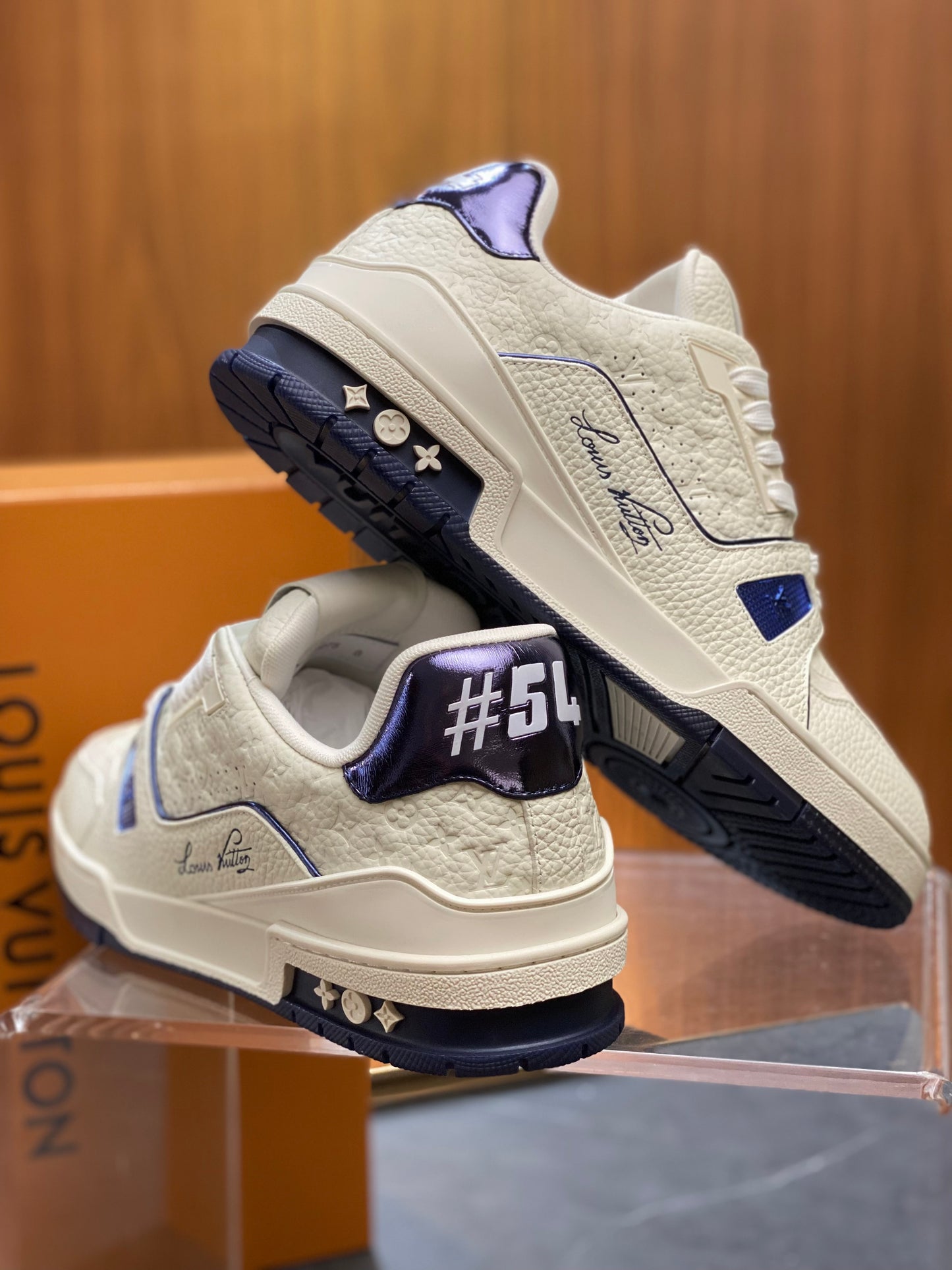 Designer Sneakers Shoes – Lifestyle Sneakers, Latest Sneakers