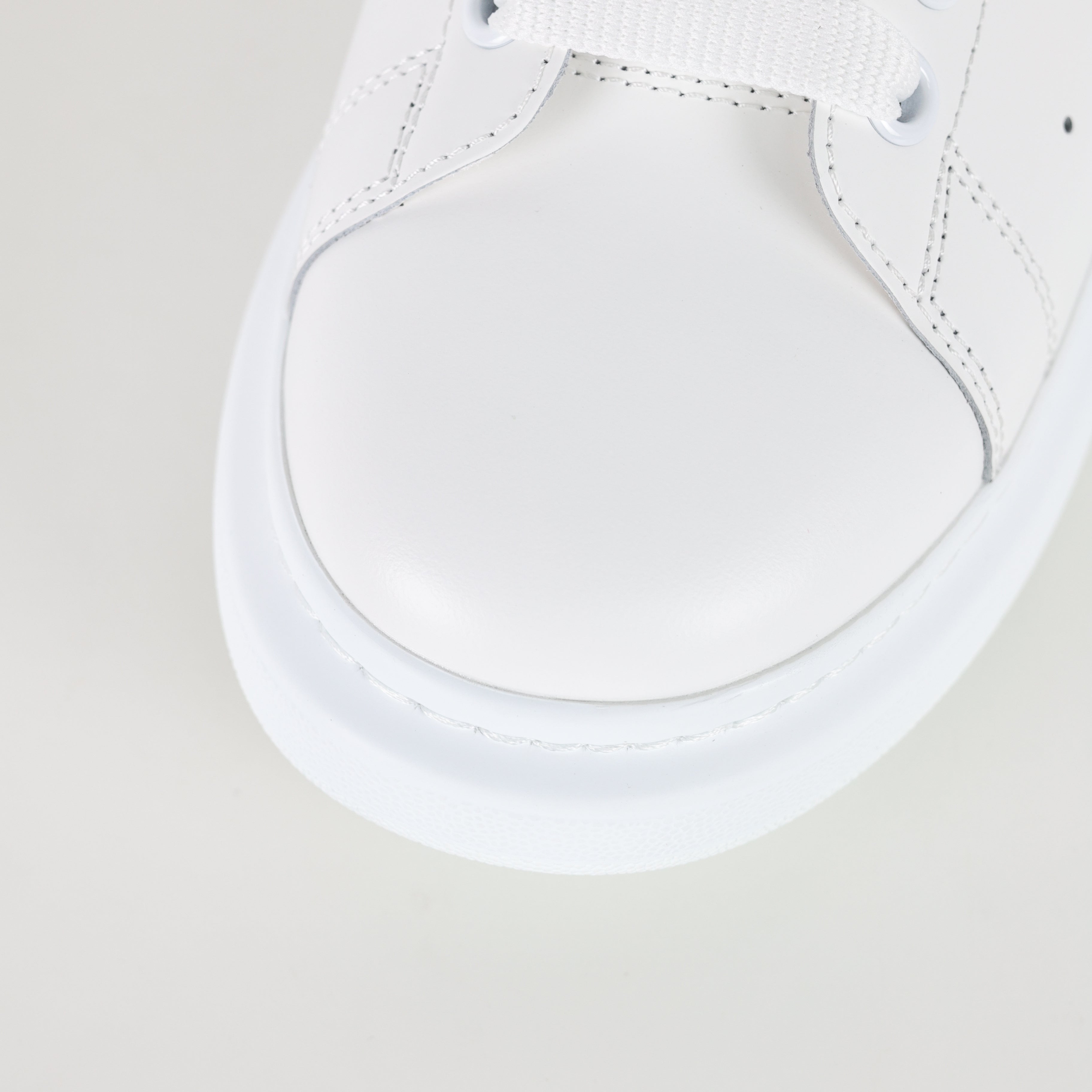 Designer Sneakers Shoes – Lifestyle Sneakers, Latest Sneakers