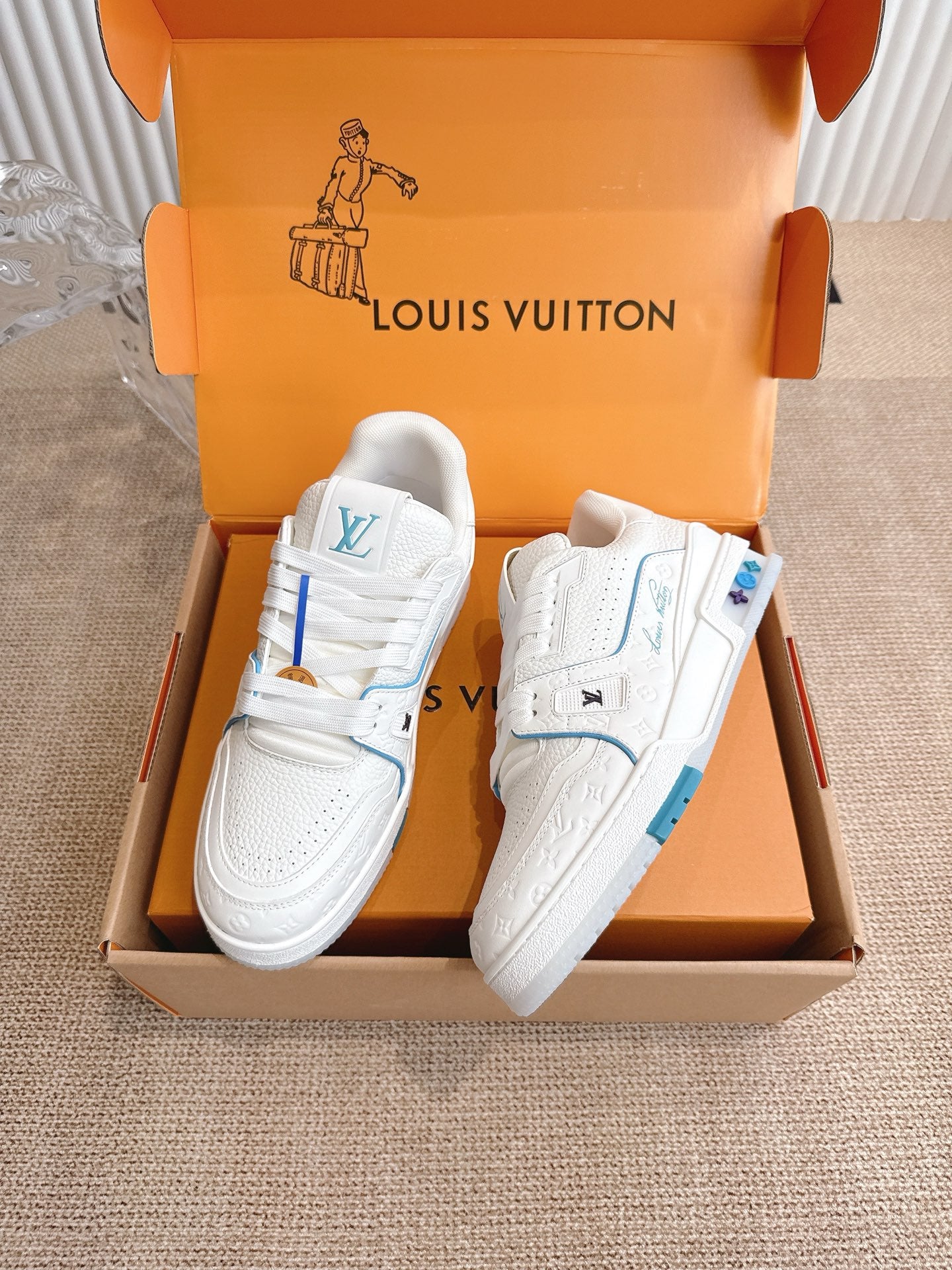Louis Vuitton LV Trainer Sneakers for Men and Women – Premium Leather Designer Shoes