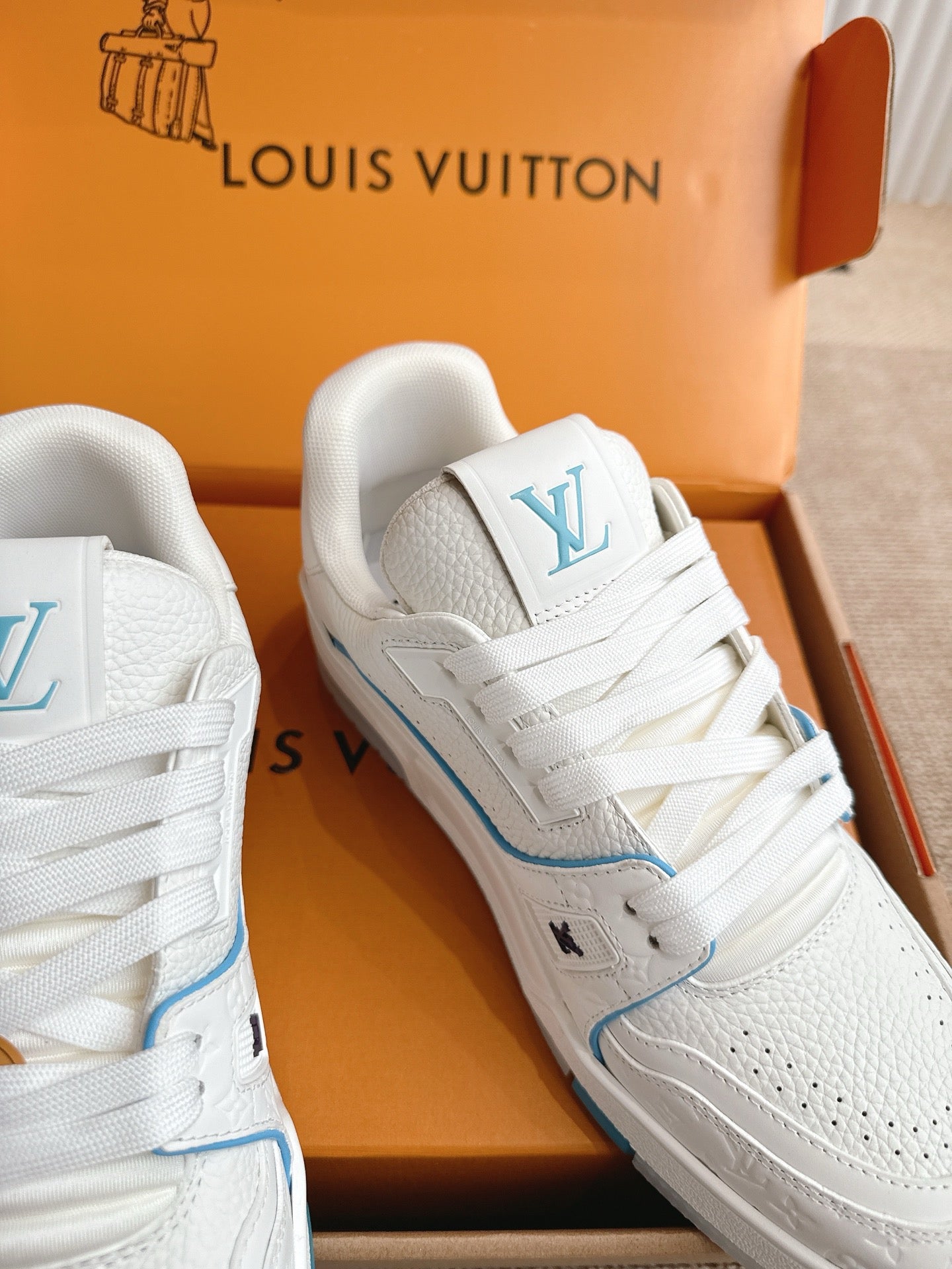 Louis Vuitton LV Trainer Sneakers for Men and Women – Premium Leather Designer Shoes