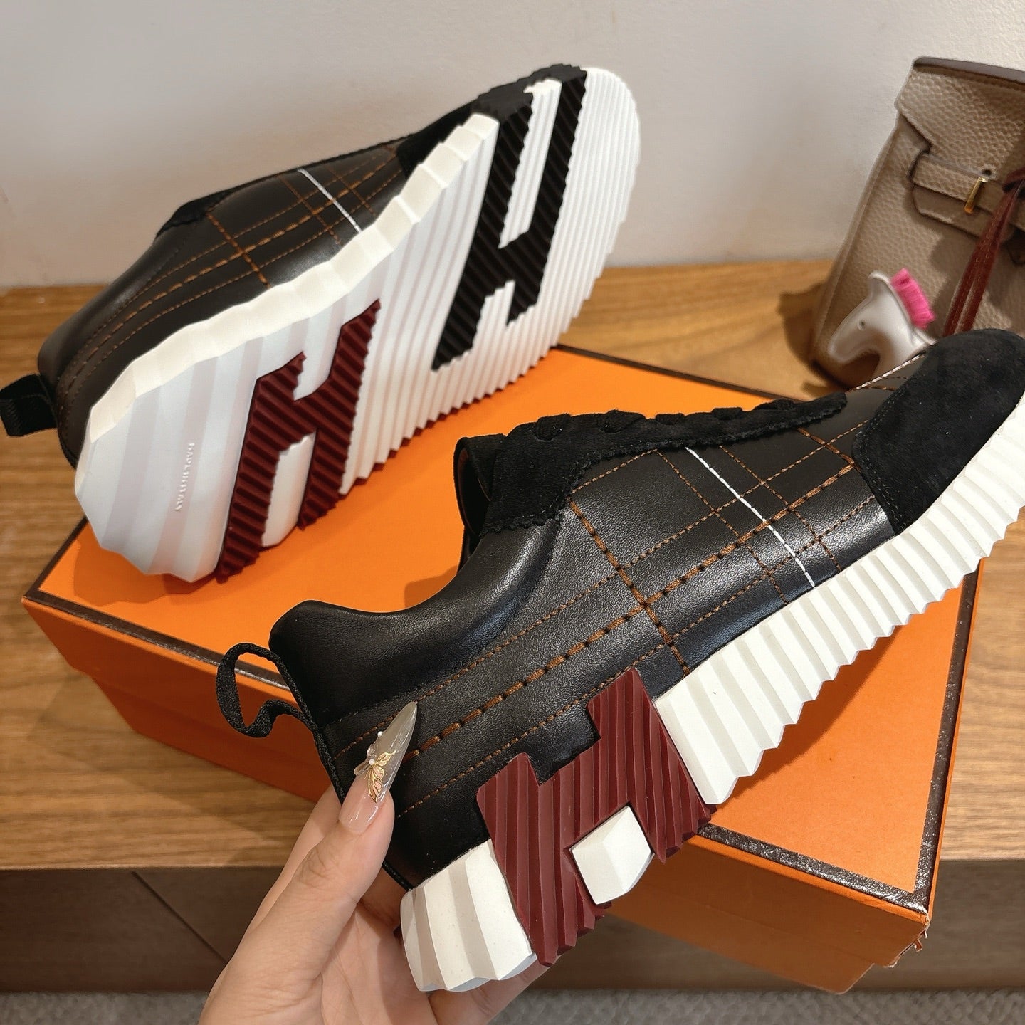 Designer Sneakers Shoes – Sneakers Shoes, Lifestyle Running Shoes, Latest Sneaker