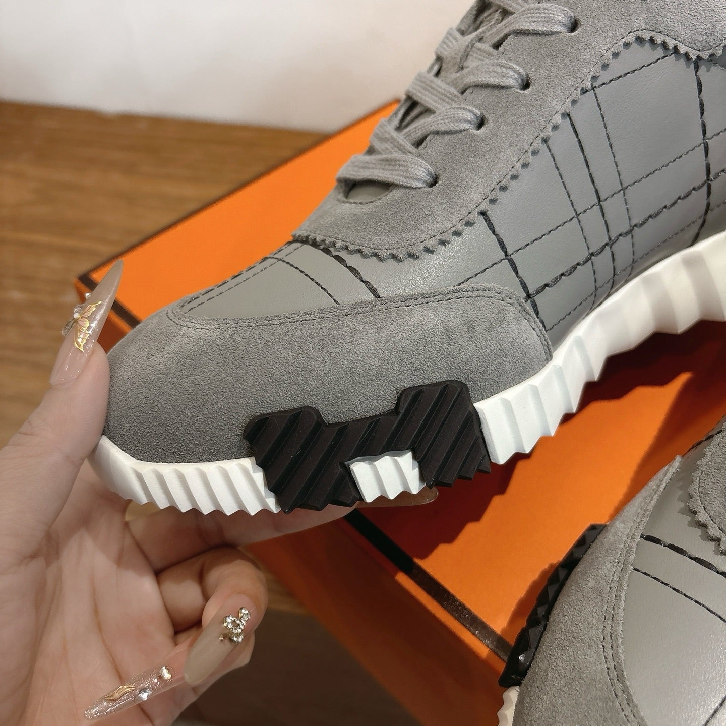 Hermes Sneakers for Men and Women – Premium Leather Designer Shoes