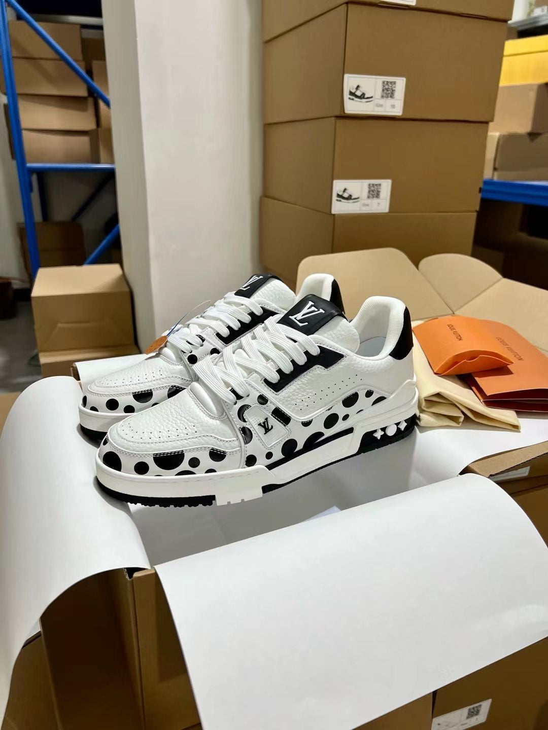Designer Sneakers – Mens Shoes, Sneakers, Shoes for Mens and womens