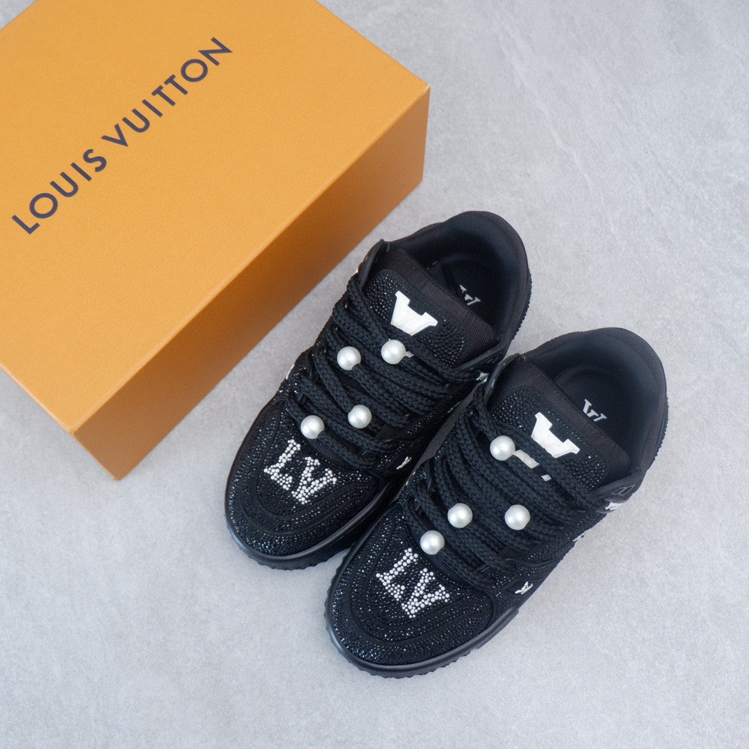 Designer Sneakers Shoes – Lifestyle Sneakers, Latest Sneakers