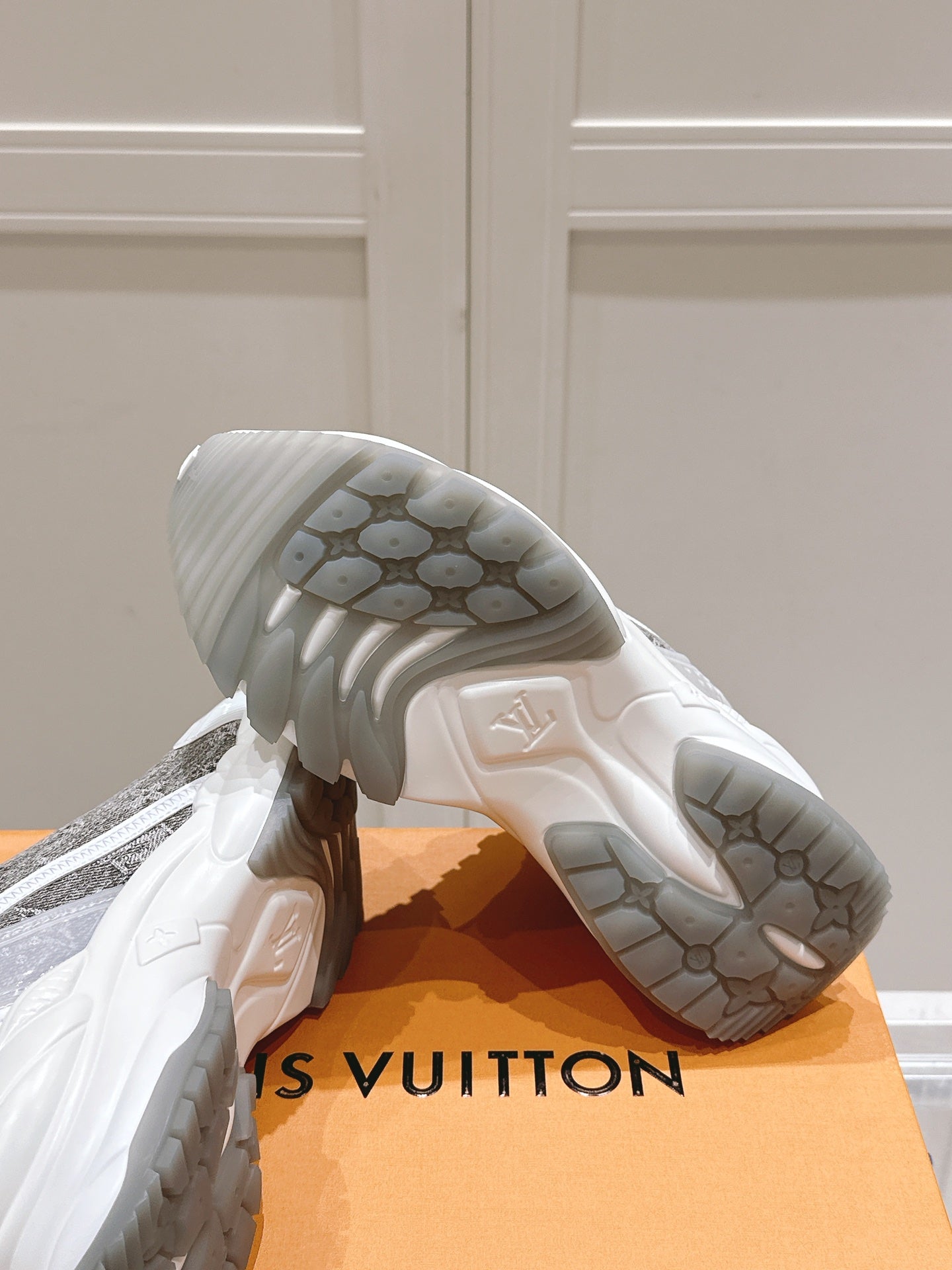 Designer Sneakers Shoes – Lifestyle Sneakers, Latest Sneakers