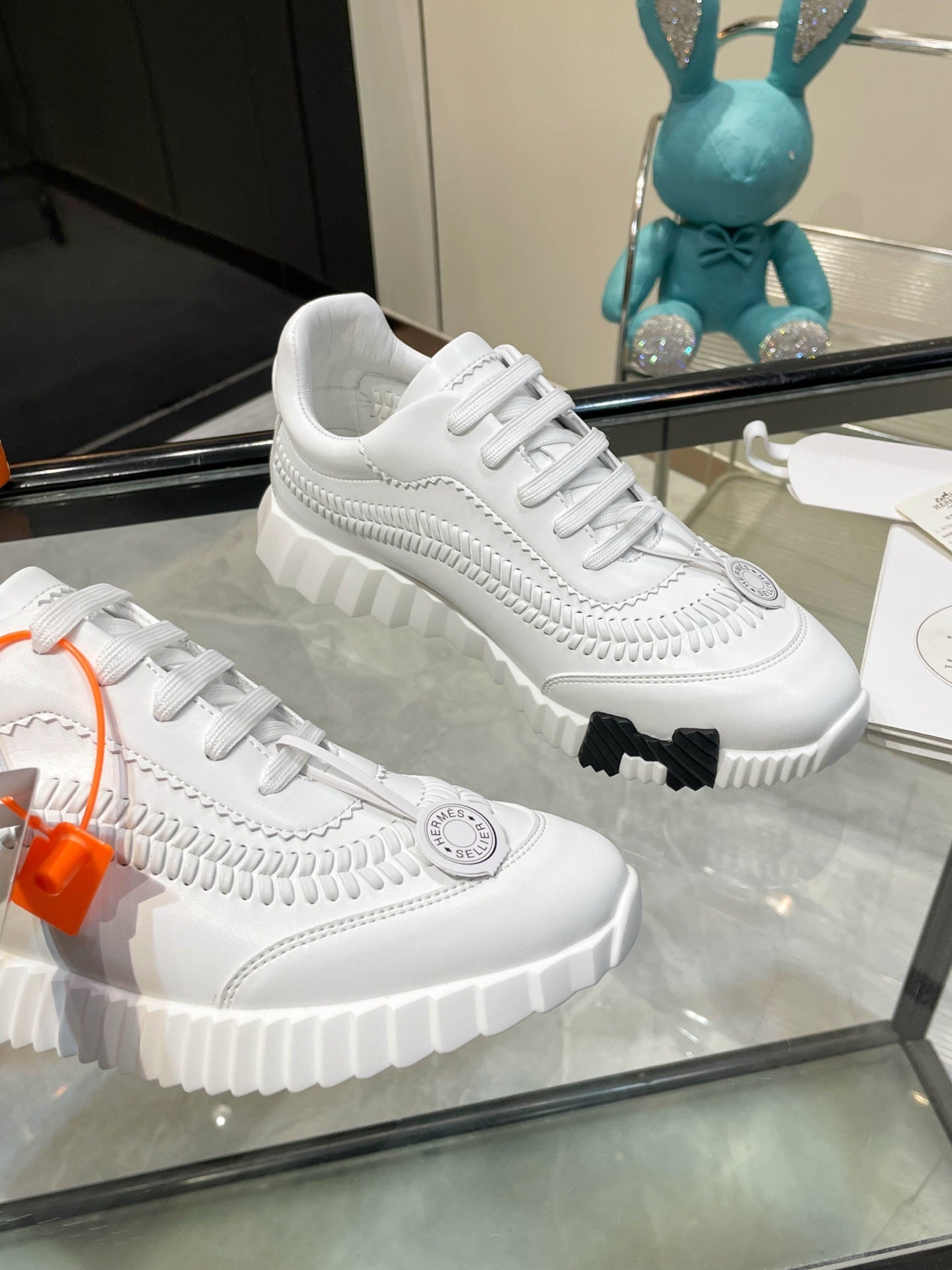 Hermes Sneakers for Men and Women – Premium Leather Designer Shoes