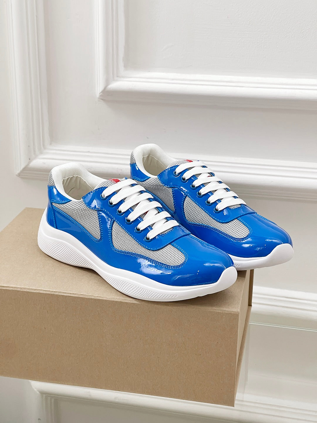 Designer Sneakers Shoes – Lifestyle Sneakers, Latest Sneakers