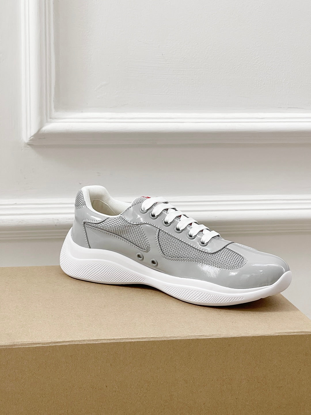 Designer Sneakers Shoes – Lifestyle Sneakers, Latest Sneakers