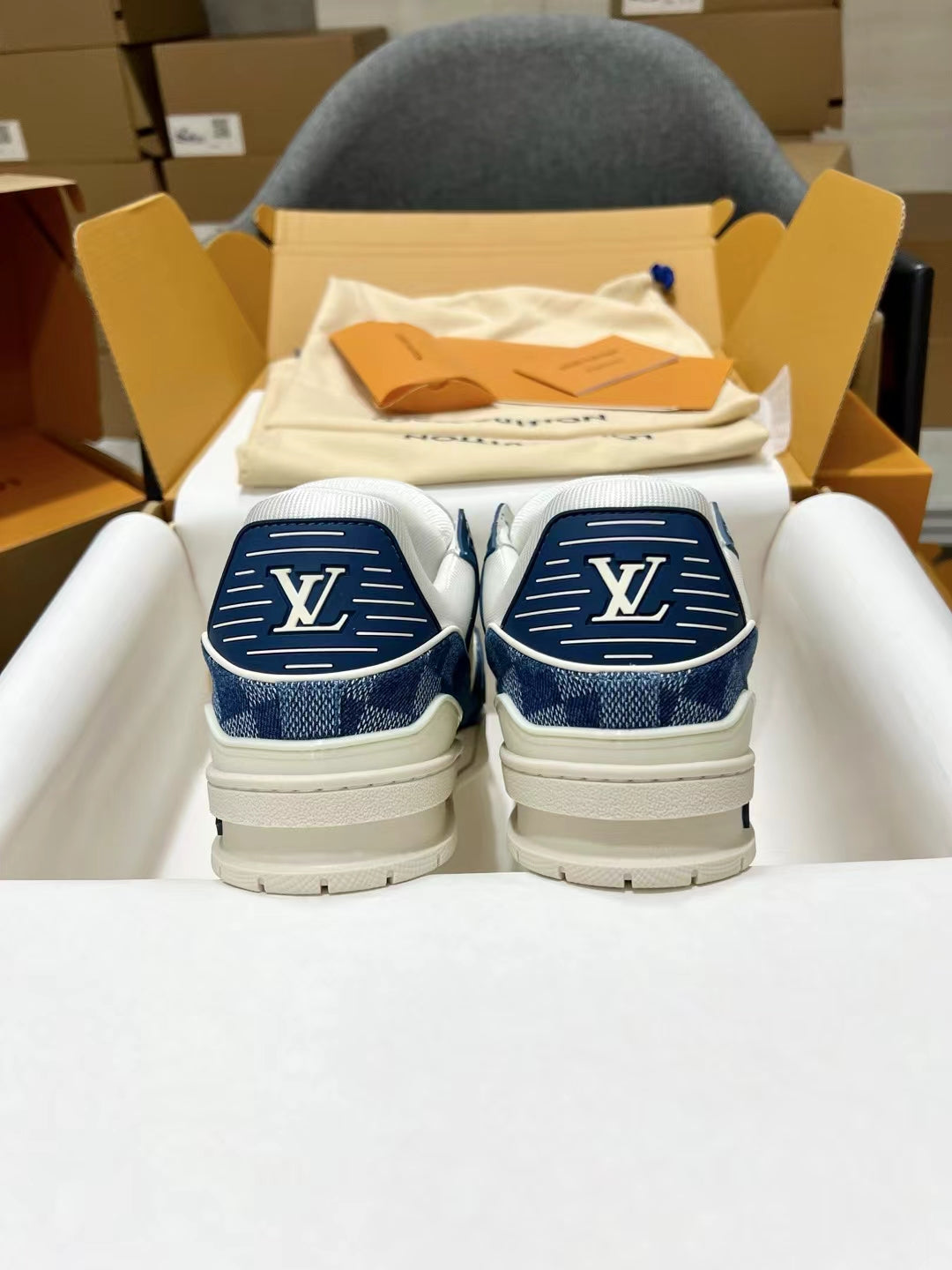 Louis Vuitton LV Trainer Sneakers for Men and Women – Premium Leather Designer Shoes