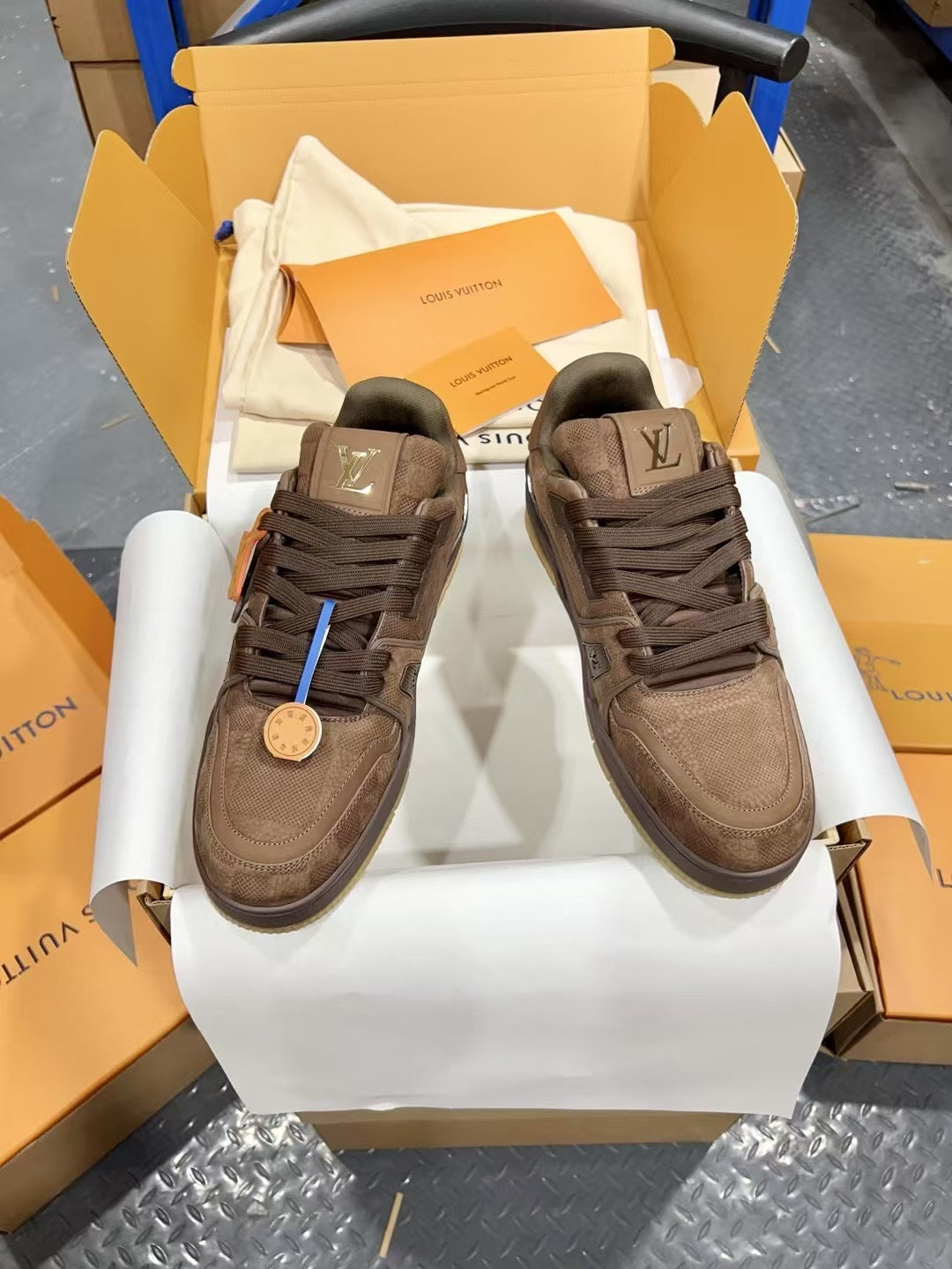 Louis Vuitton Sneakers for Men and Women – Premium Leather Designer Shoes