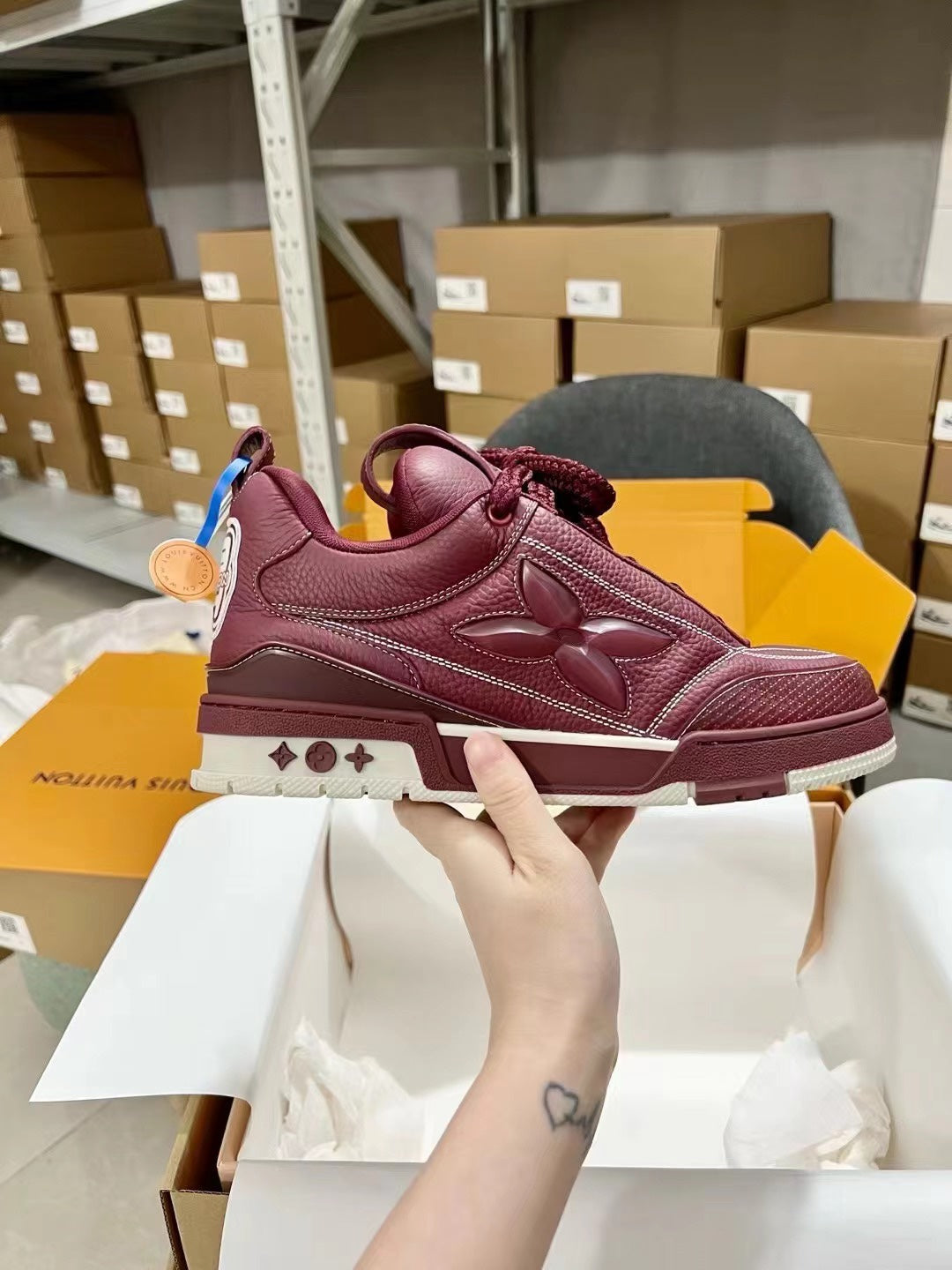Louis Vuitton Sneakers for Men and Women – Premium Leather Designer Shoes