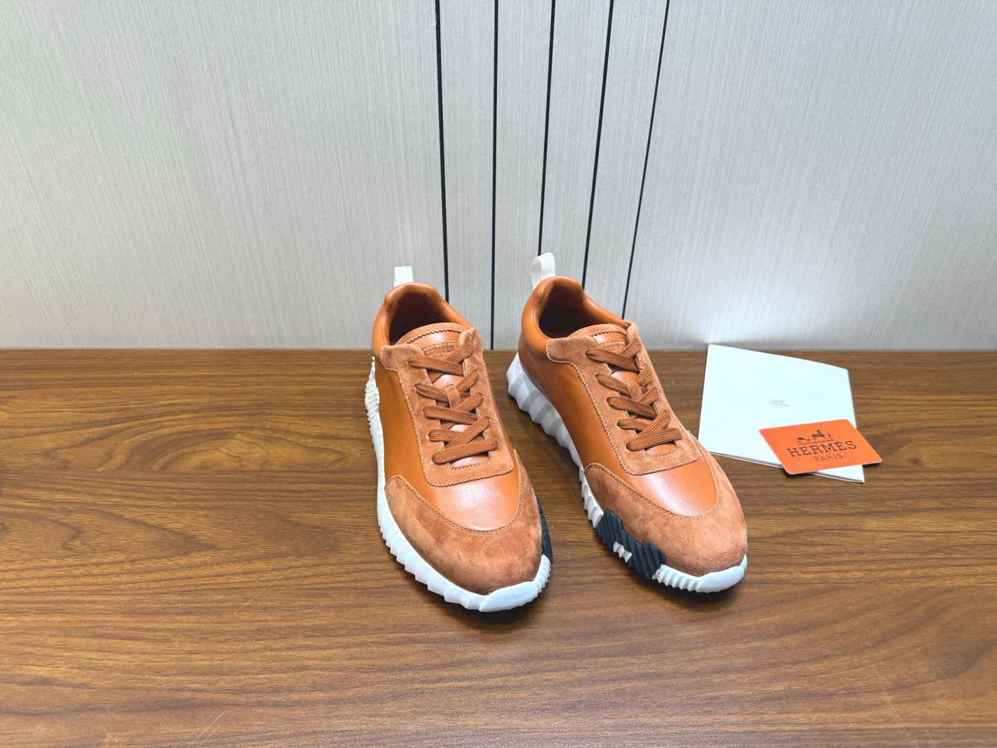 Designer Sneakers Shoes – Sneakers Shoes, Lifestyle Running Shoes, Latest Sneakers