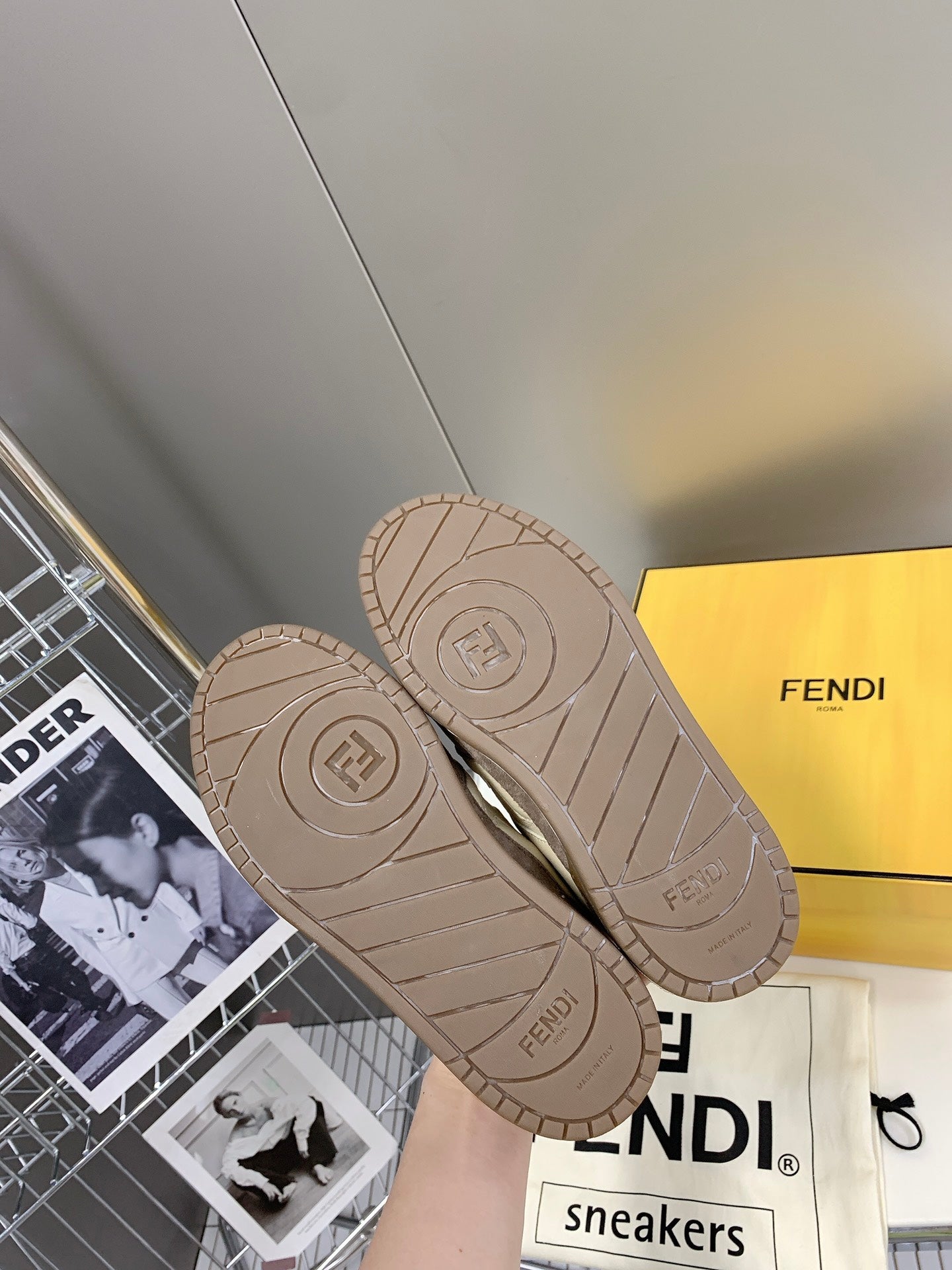 Designer Sneakers Shoes – Sneakers Shoes, Lifestyle Running Shoes, Latest Sneaker
