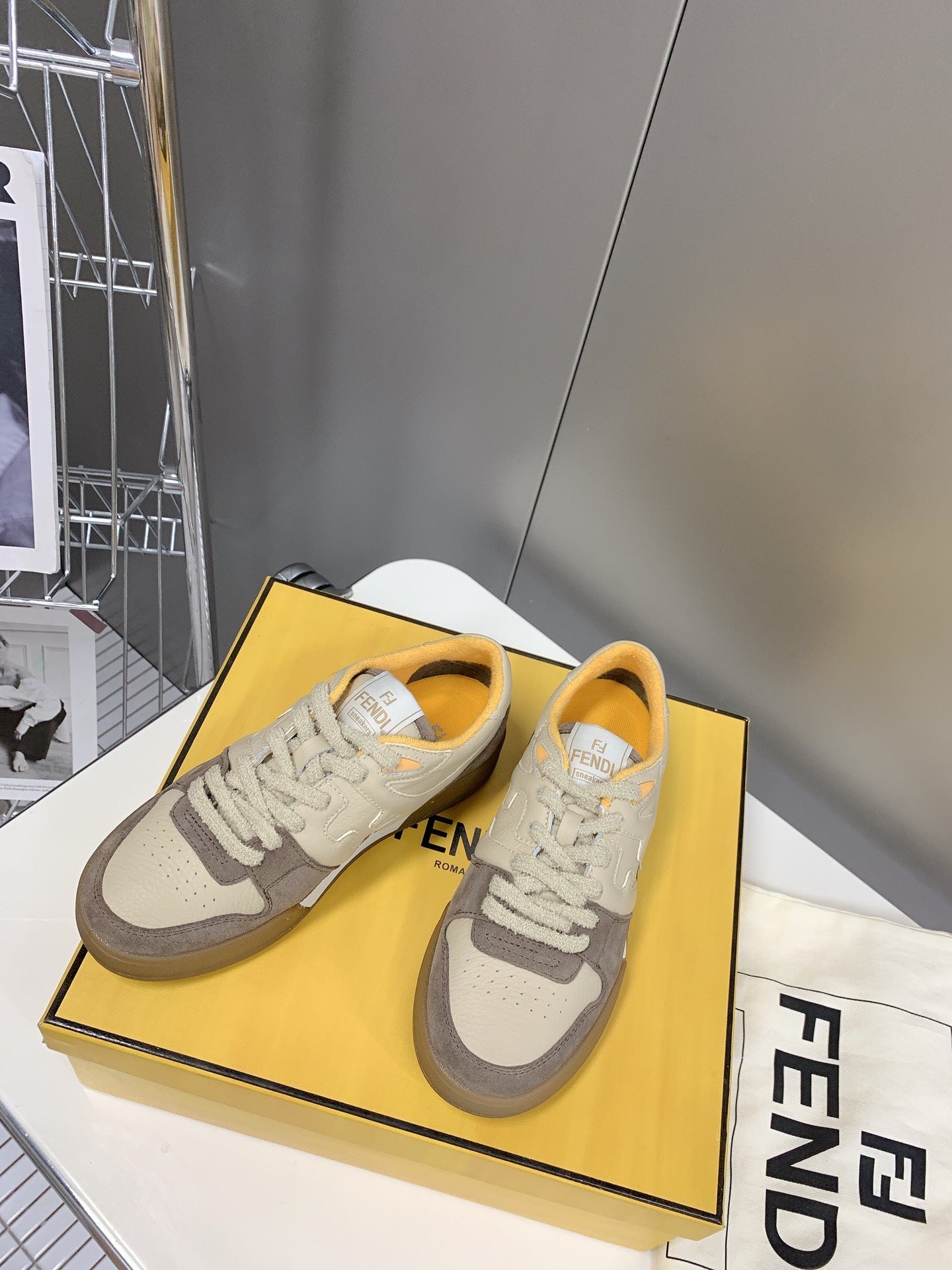 Designer Sneakers Shoes – Sneakers Shoes, Lifestyle Running Shoes, Latest Sneaker
