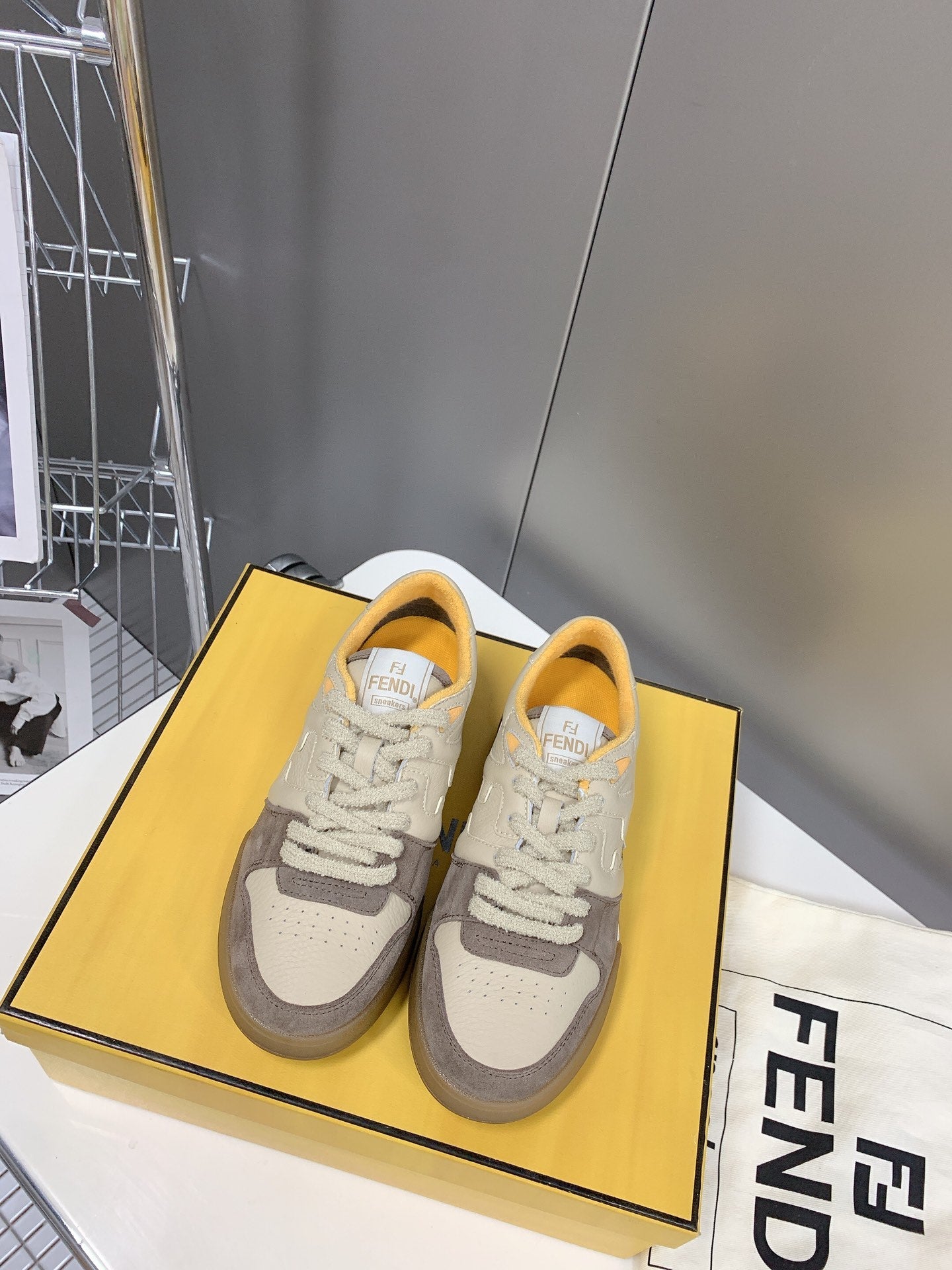 Designer Sneakers Shoes – Sneakers Shoes, Lifestyle Running Shoes, Latest Sneaker