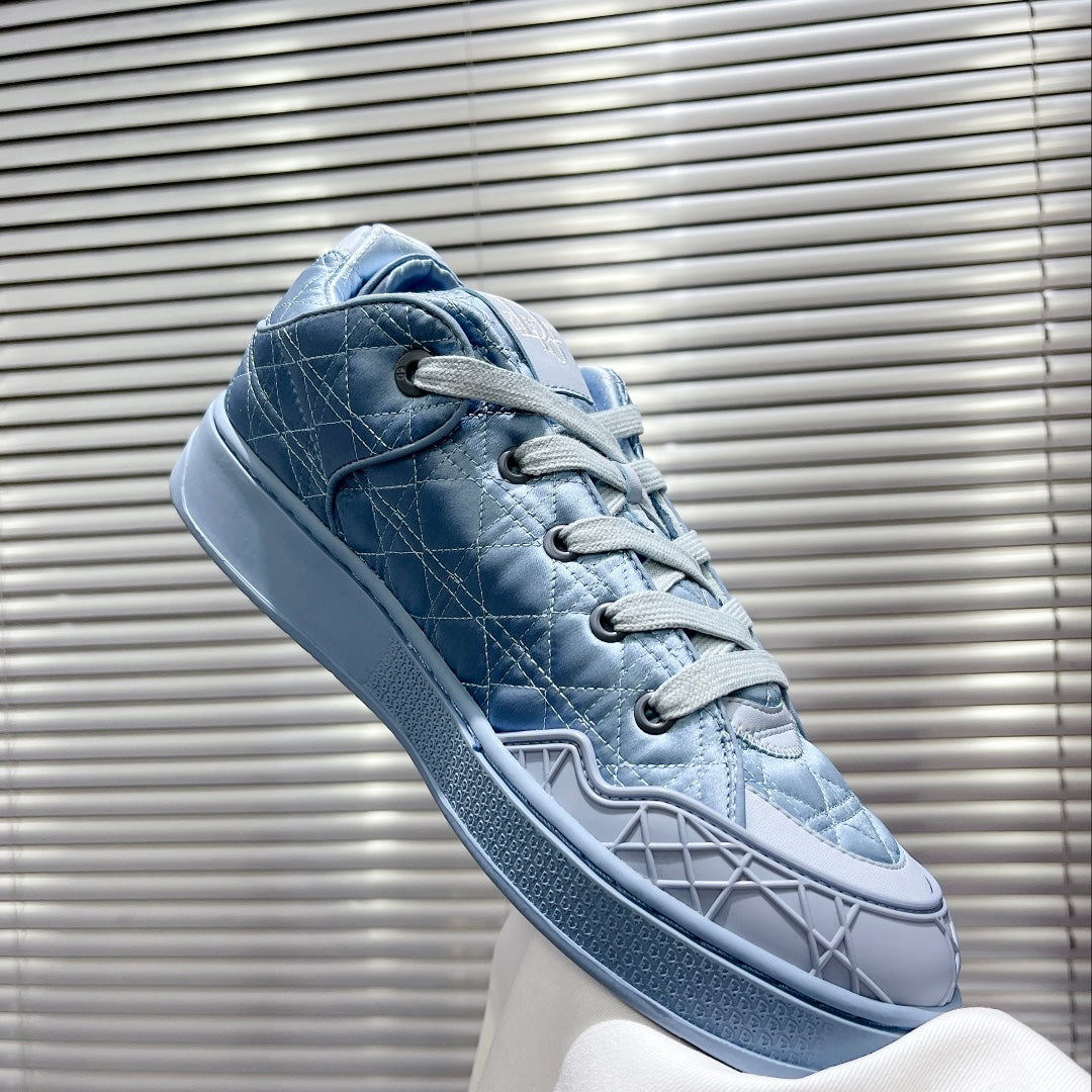 Designer Sneakers Shoes – Lifestyle Sneakers, Latest Sneakers
