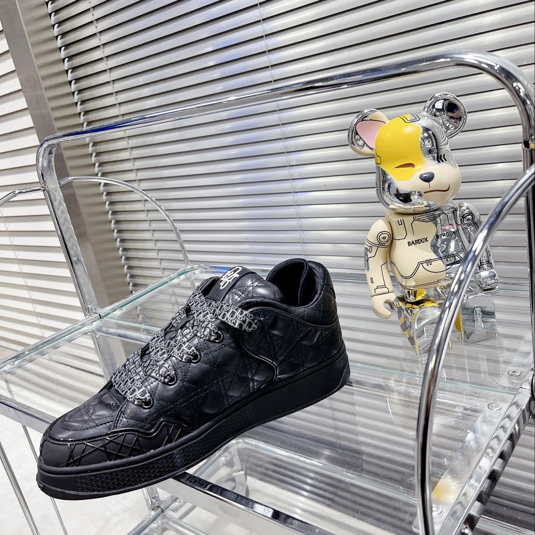 Designer Sneakers Shoes – Lifestyle Sneakers, Latest Sneakers