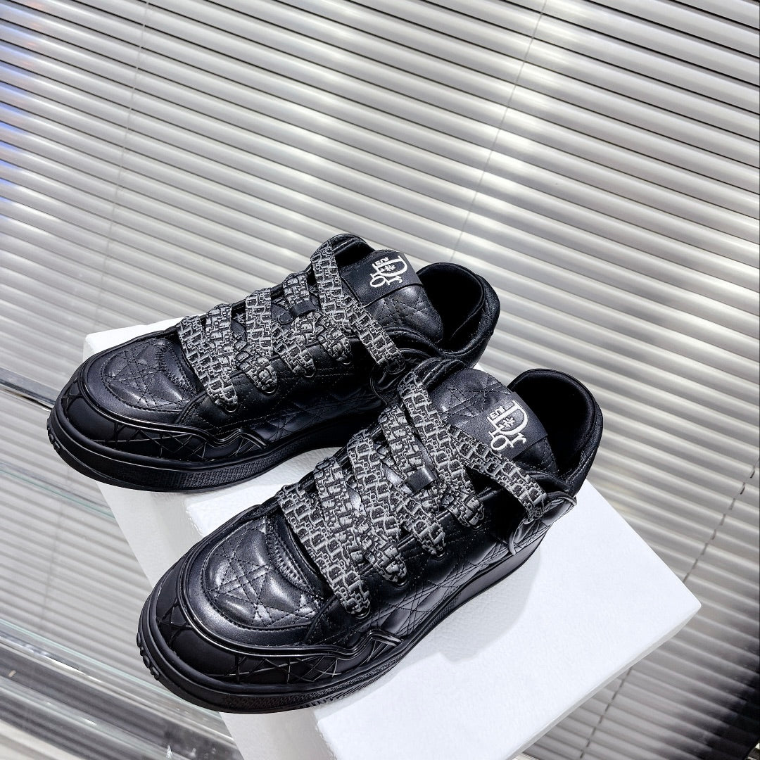 Designer Sneakers Shoes – Lifestyle Sneakers, Latest Sneakers