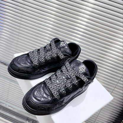 Designer Sneakers Shoes – Lifestyle Sneakers, Latest Sneakers