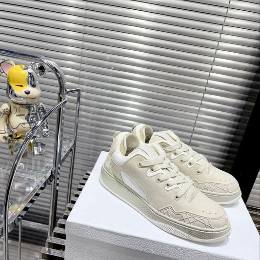 Designer Sneakers Shoes – Lifestyle Sneakers, Latest Sneakers