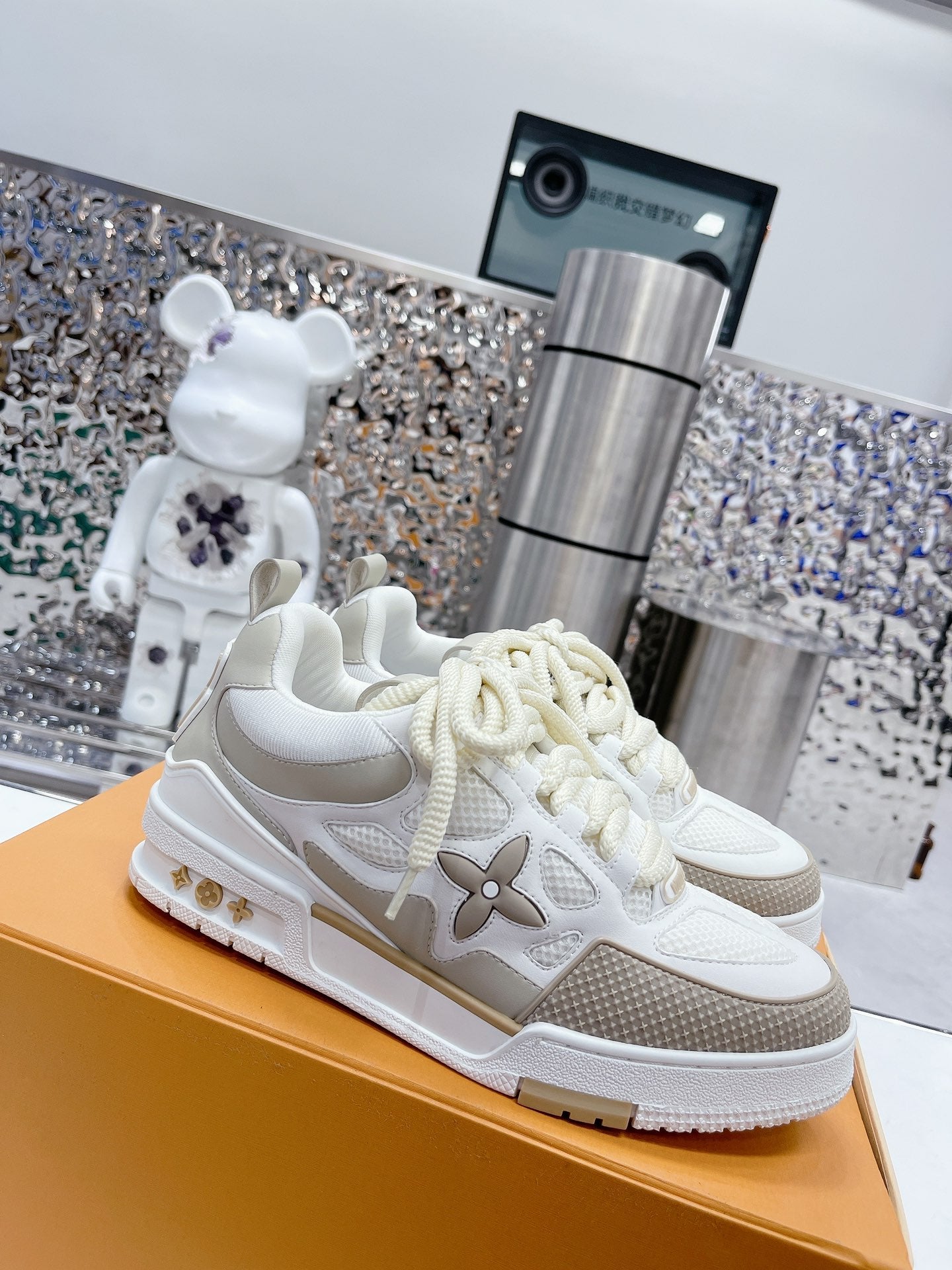 Louis Vuitton LV Trainer Sneakers for Men and Women – Premium Leather Designer Shoes