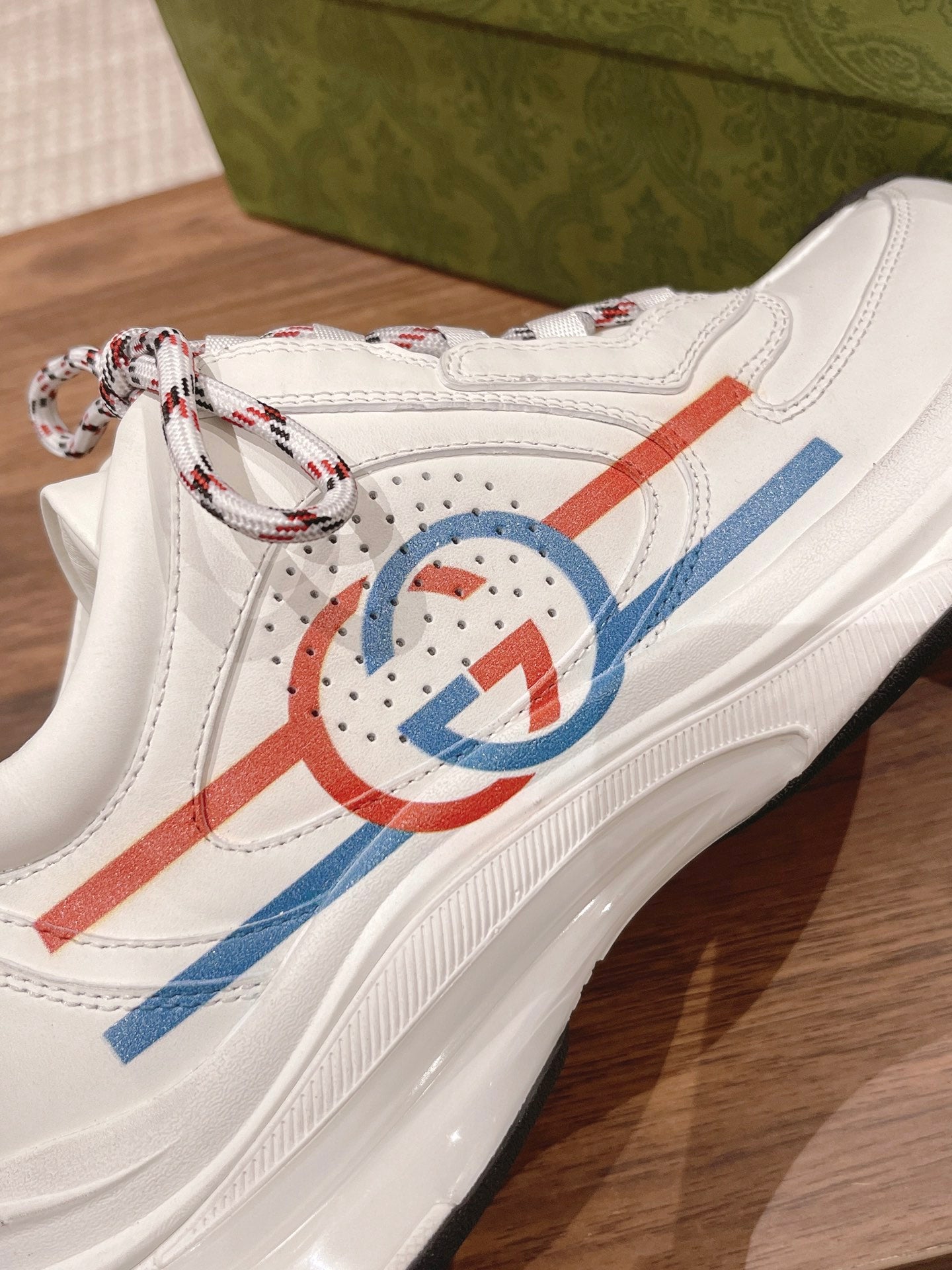 Designer Sneakers Shoes – Lifestyle Sneakers, Latest Sneakers