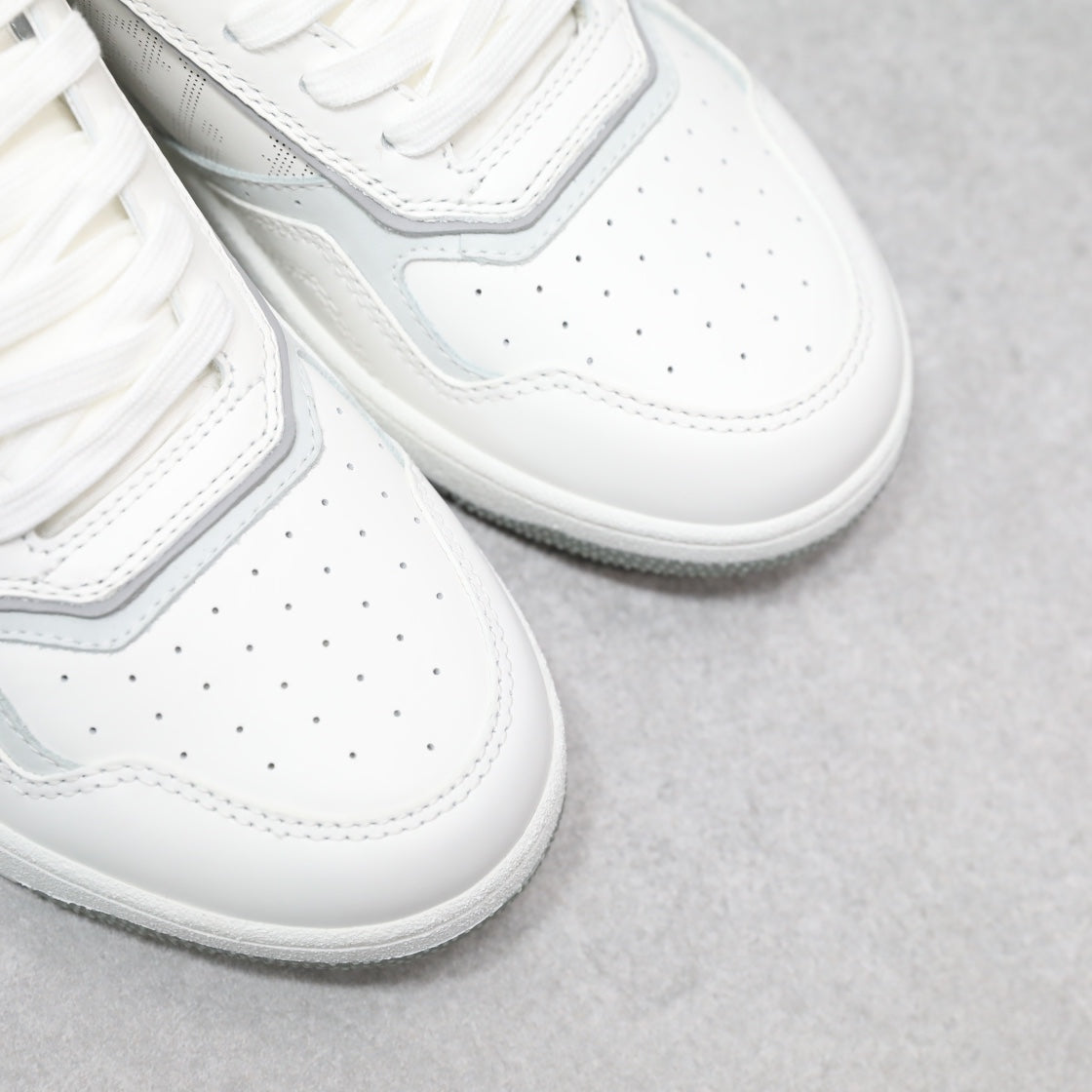 Designer Sneakers Shoes – Lifestyle Sneakers, Latest Sneakers
