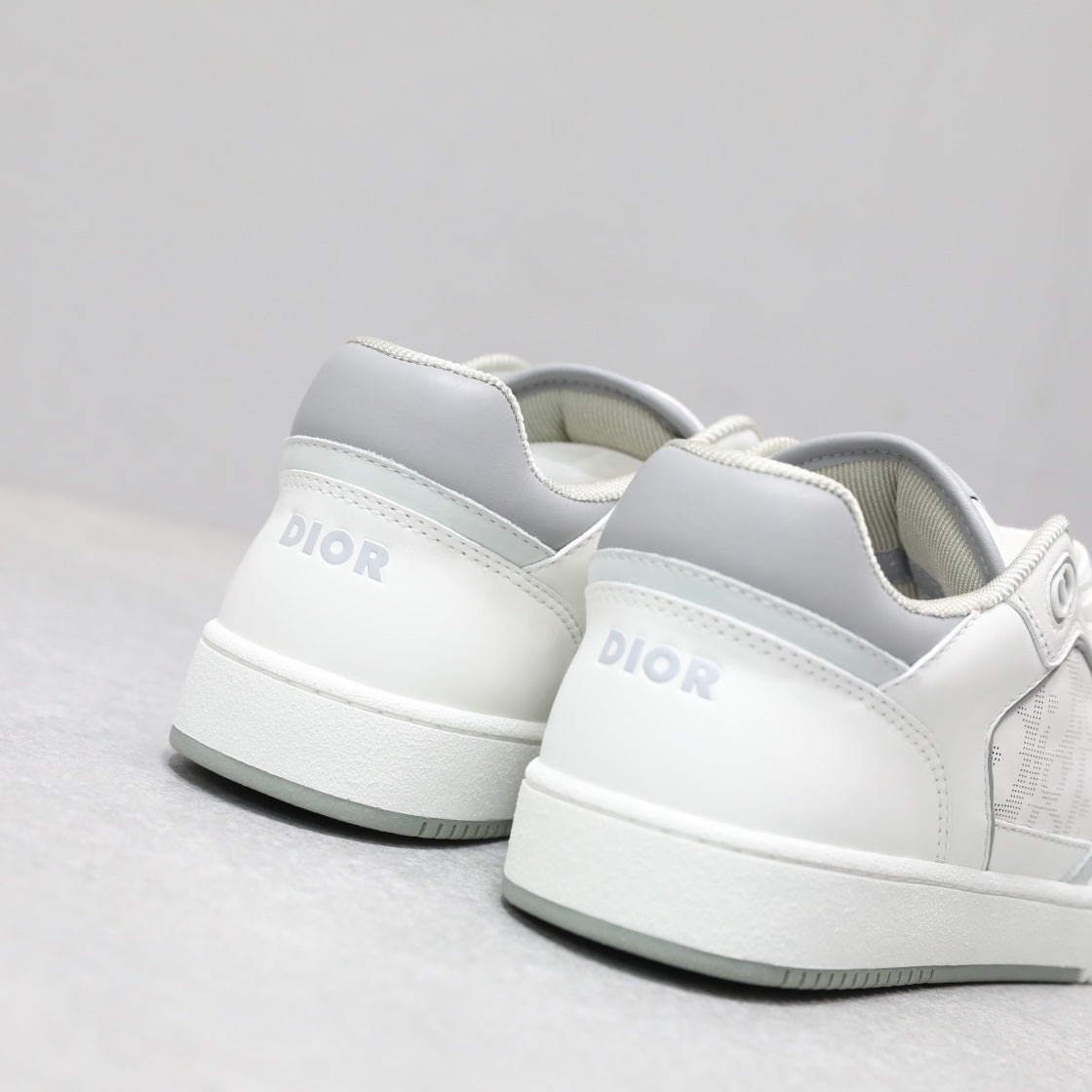 Designer Sneakers Shoes – Lifestyle Sneakers, Latest Sneakers