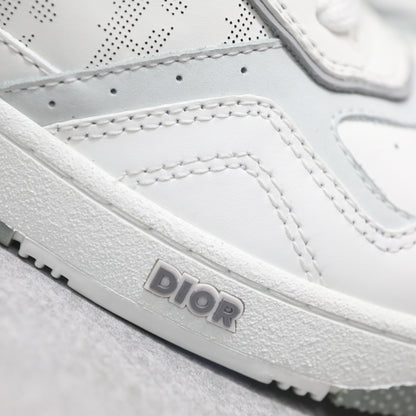 Designer Sneakers Shoes – Lifestyle Sneakers, Latest Sneakers