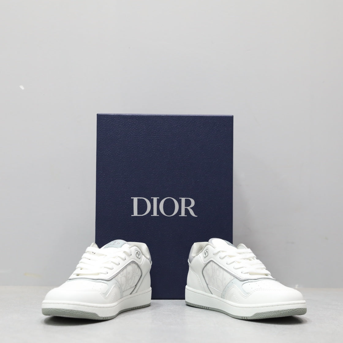 Designer Sneakers Shoes – Lifestyle Sneakers, Latest Sneakers