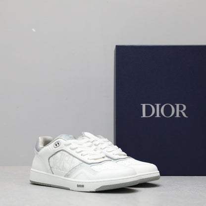 Designer Sneakers Shoes – Lifestyle Sneakers, Latest Sneakers