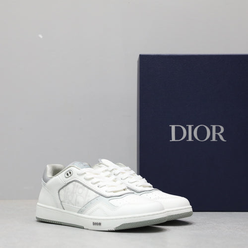 Designer Sneakers Shoes – Lifestyle Sneakers, Latest Sneakers