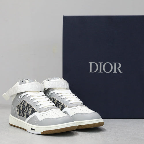 Designer Sneakers Shoes – Lifestyle Sneakers, Latest Sneakers