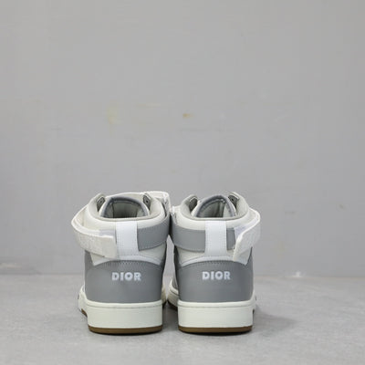 Designer Sneakers Shoes – Lifestyle Sneakers, Latest Sneakers