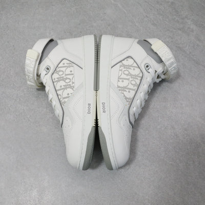 Designer Sneakers Shoes – Lifestyle Sneakers, Latest Sneakers
