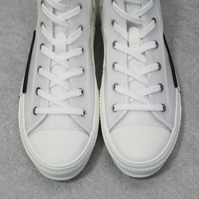 Designer Sneakers Shoes – Lifestyle Sneakers, Latest Sneakers