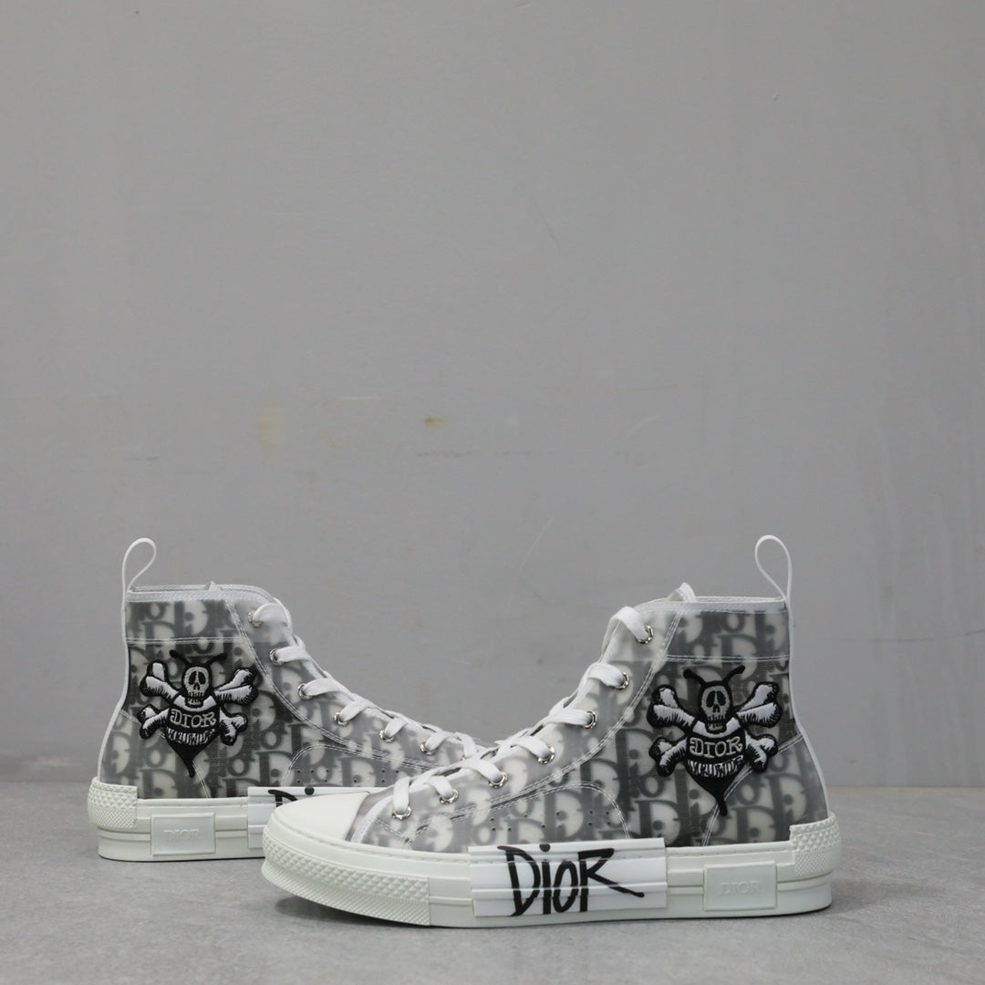 Designer Sneakers Shoes – Lifestyle Sneakers, Latest Sneakers