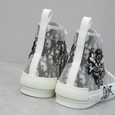 Designer Sneakers Shoes – Lifestyle Sneakers, Latest Sneakers